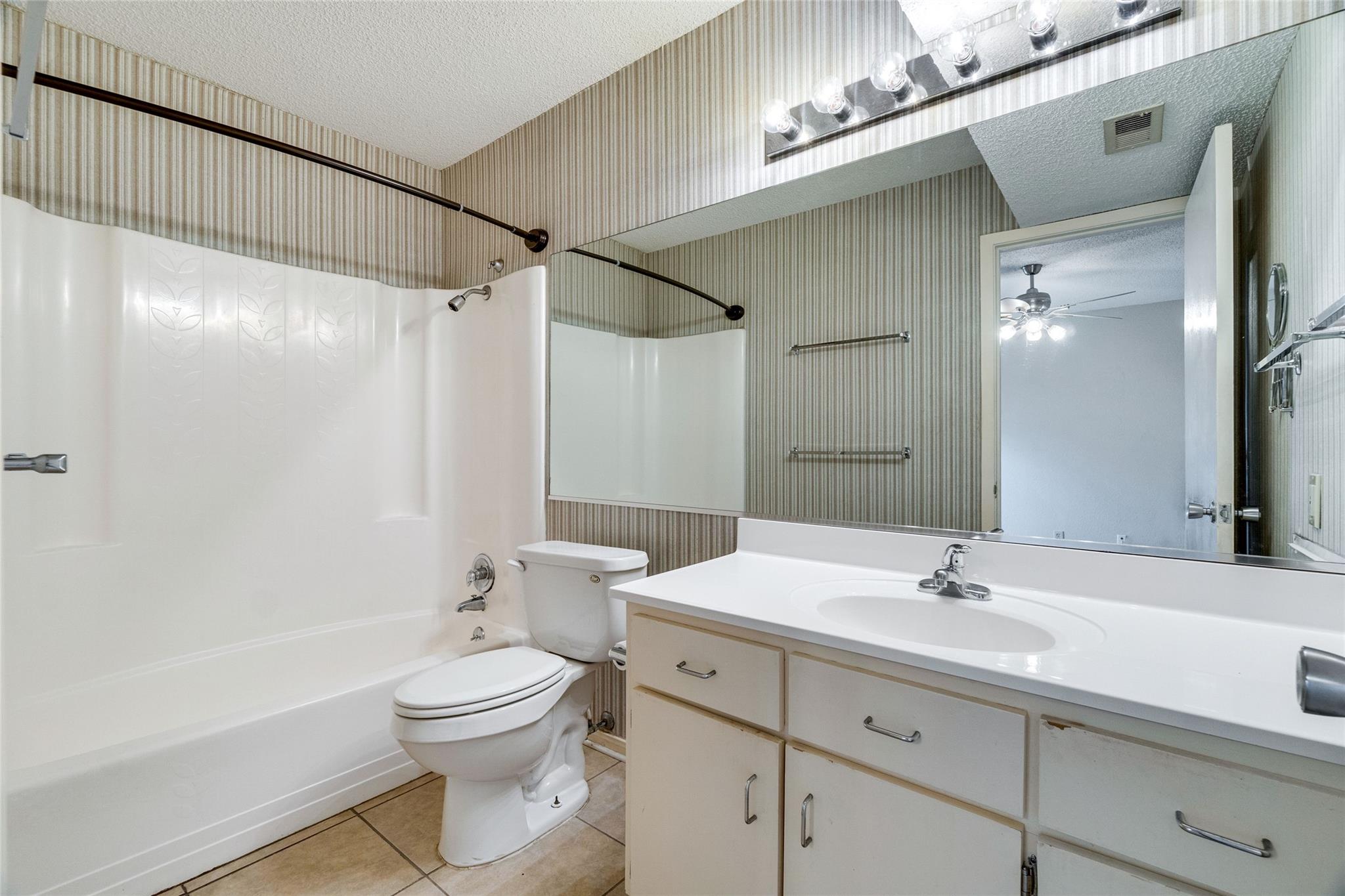 910 Duncan Ln # 48, Austin, TX 78705