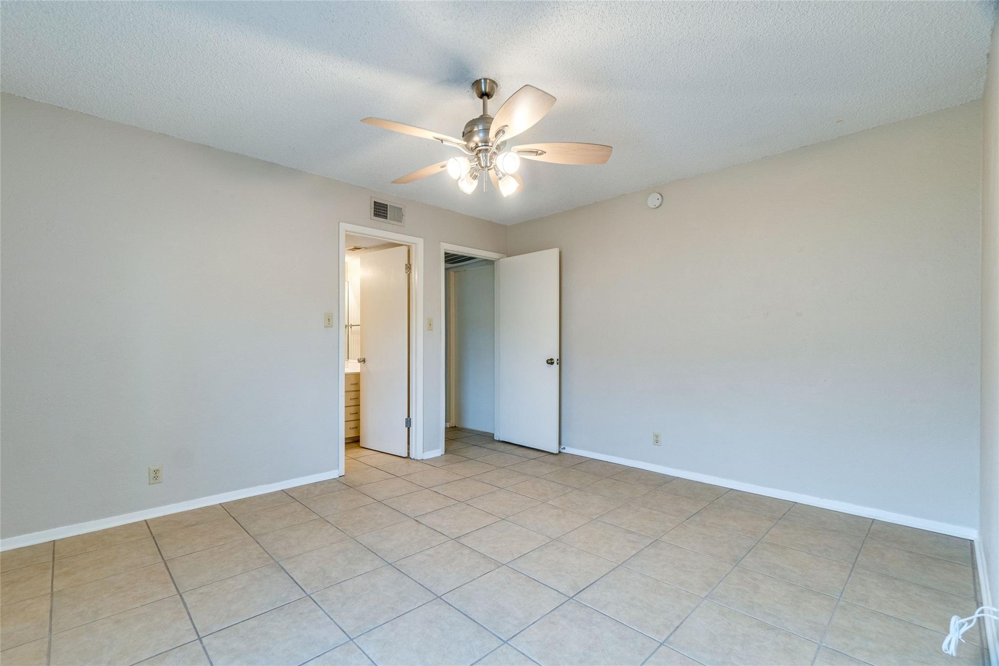 910 Duncan Ln # 48, Austin, TX 78705