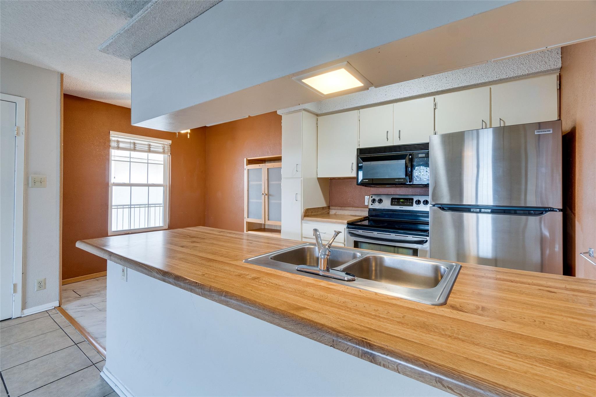 910 Duncan Ln # 48, Austin, TX 78705