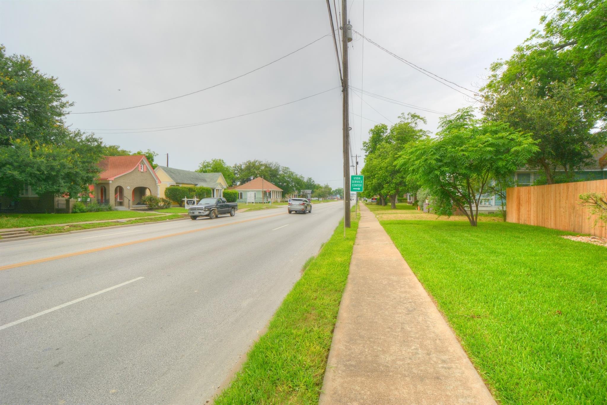 302 W University Ave, Georgetown, TX 78626
