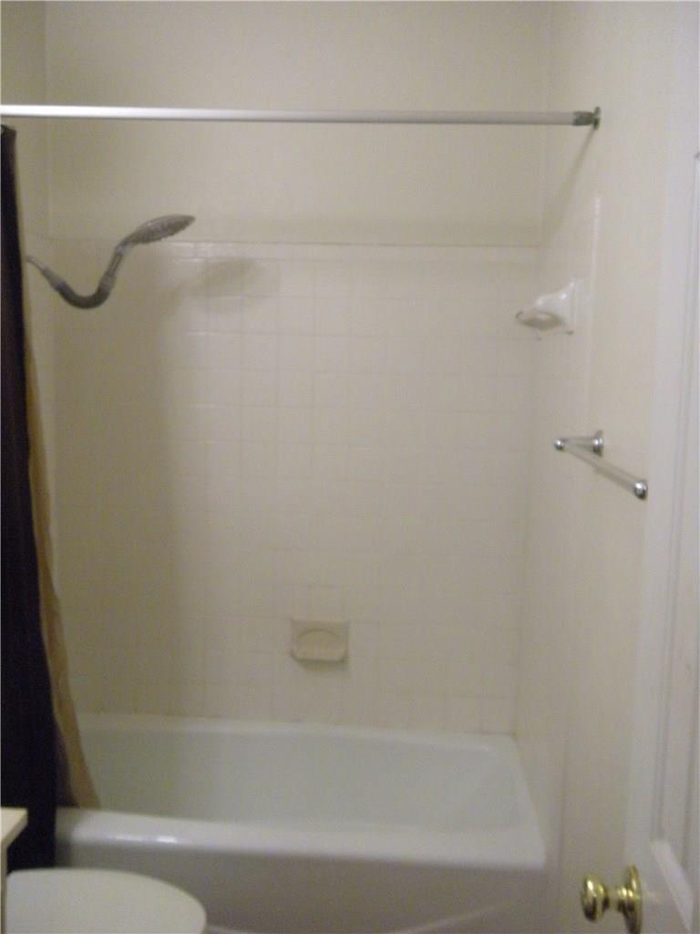 2414 Longview St # 305, Austin, TX 78705