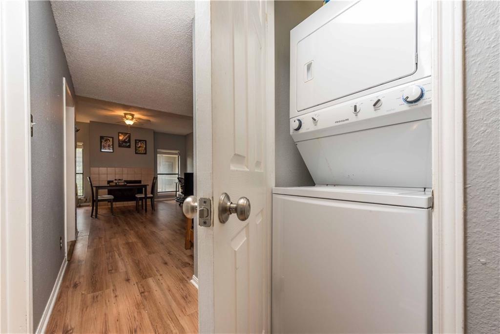 1910 Robbins Pl # 210, Austin, TX 78705