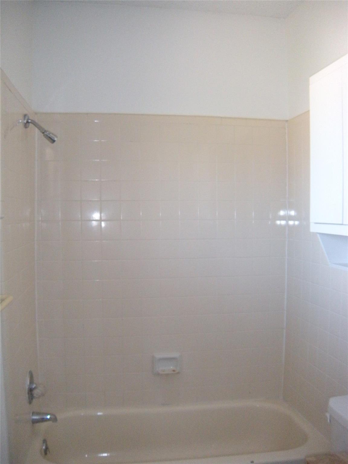 3000 GUADALUPE St # 101, Austin, TX 78705