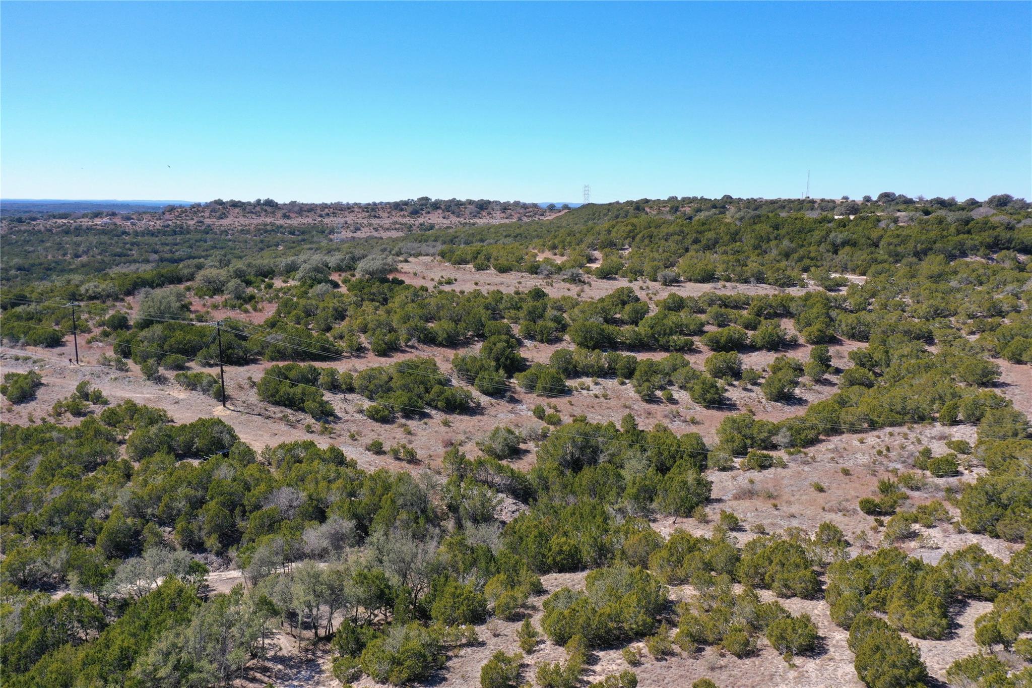 21524 Kathy Ln, Spicewood, TX 78669