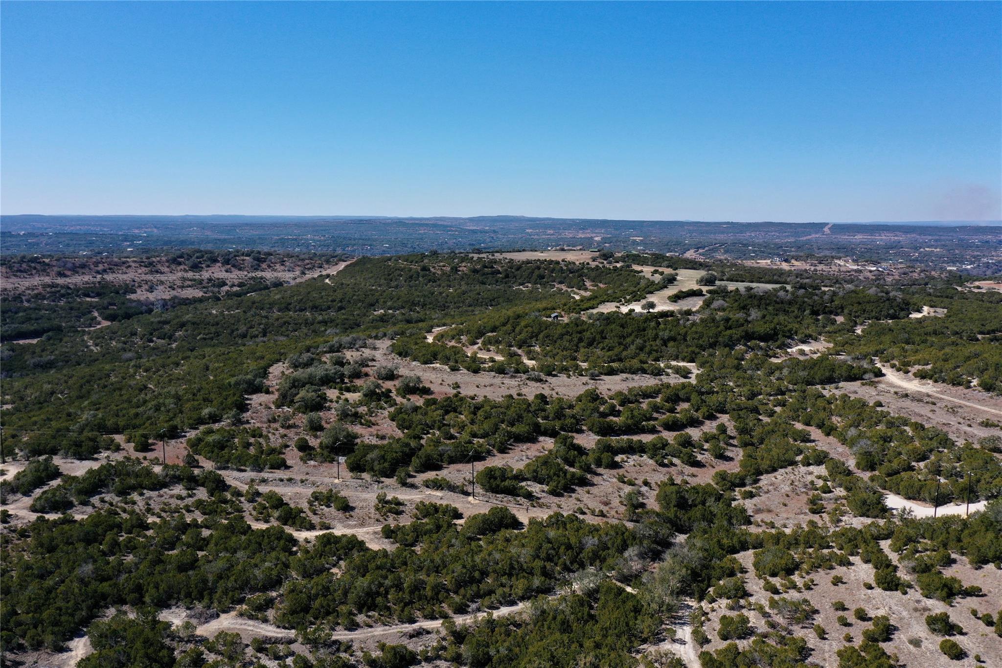 21524 Kathy Ln, Spicewood, TX 78669