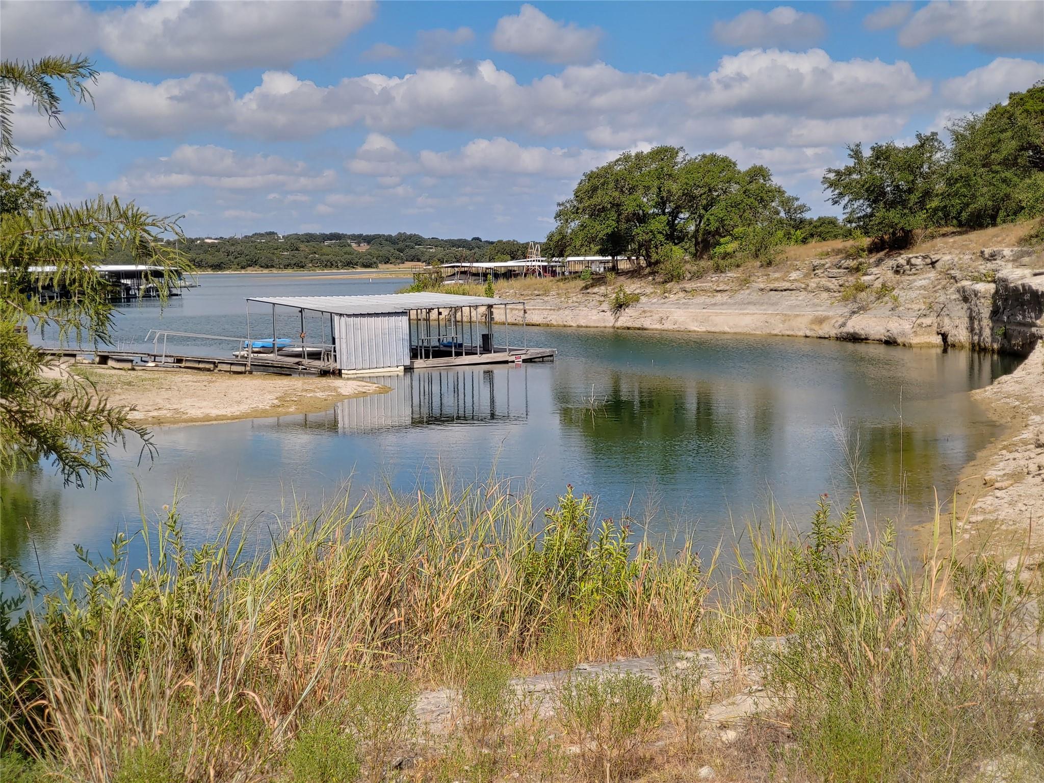 21100 Park Dr, Lago Vista, TX 78645