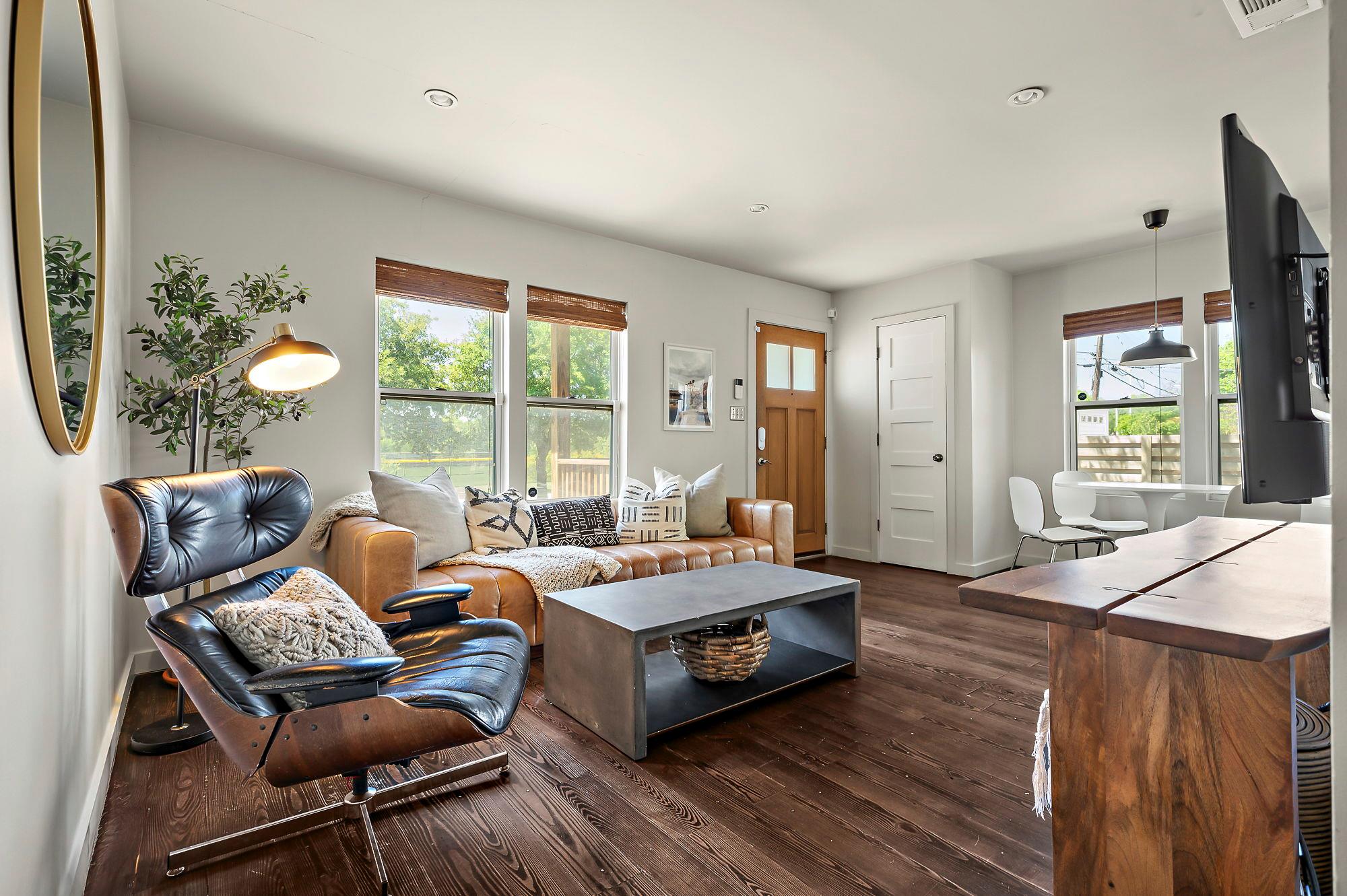 1211 Alexander Ave, Austin, TX 78702