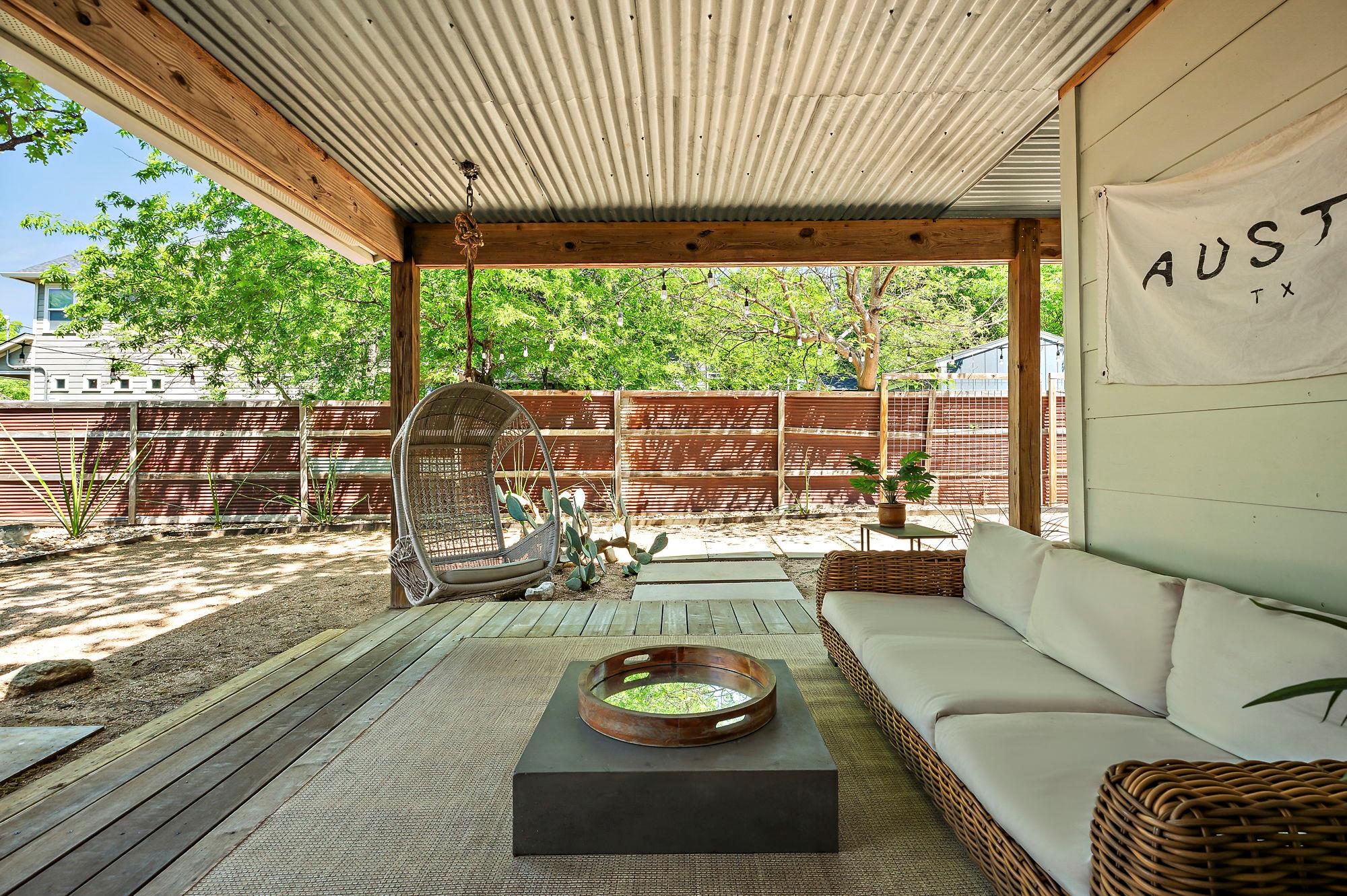 1211 Alexander Ave, Austin, TX 78702