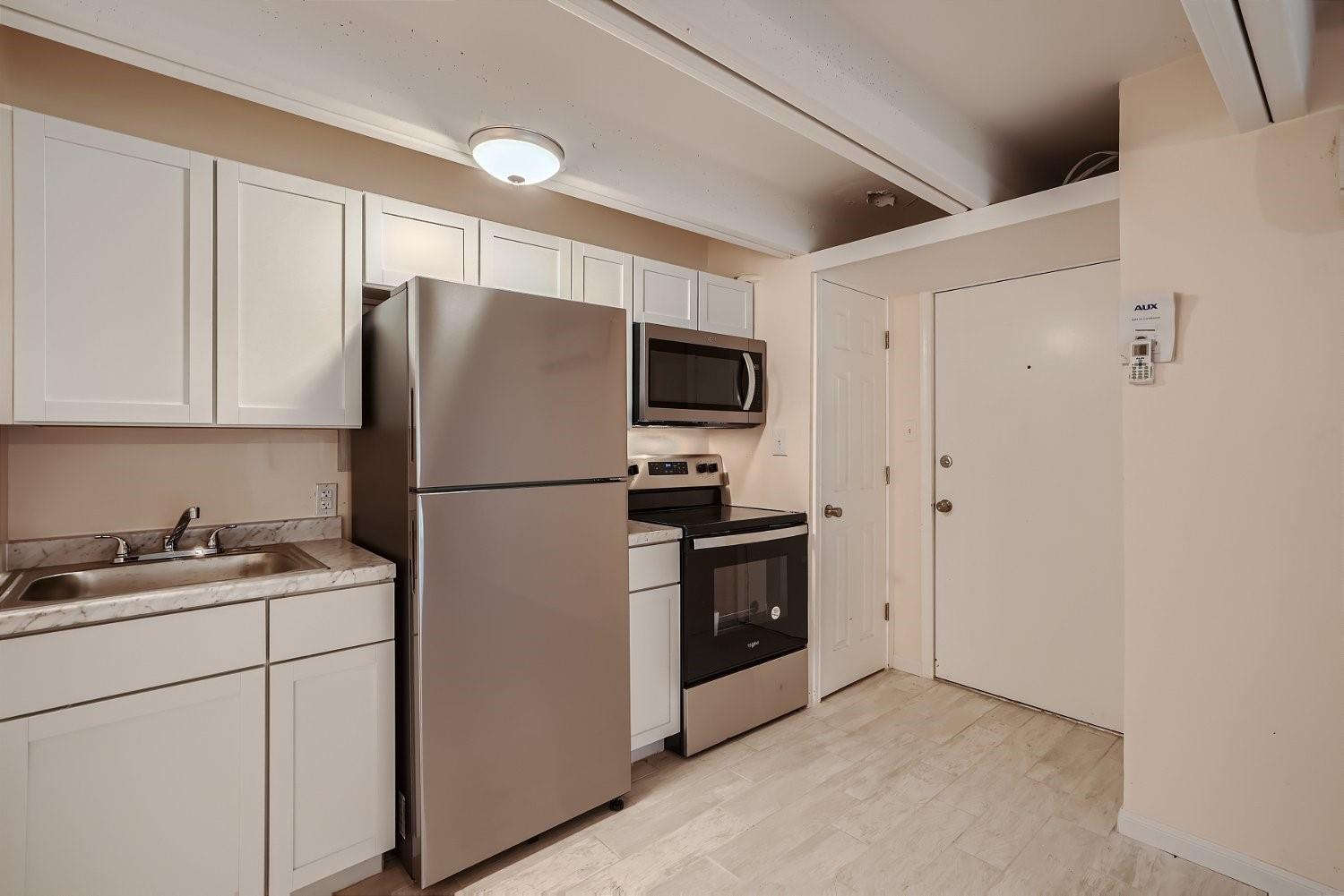 5918 Lago Vista Way # D-27, Lago Vista, TX 78645