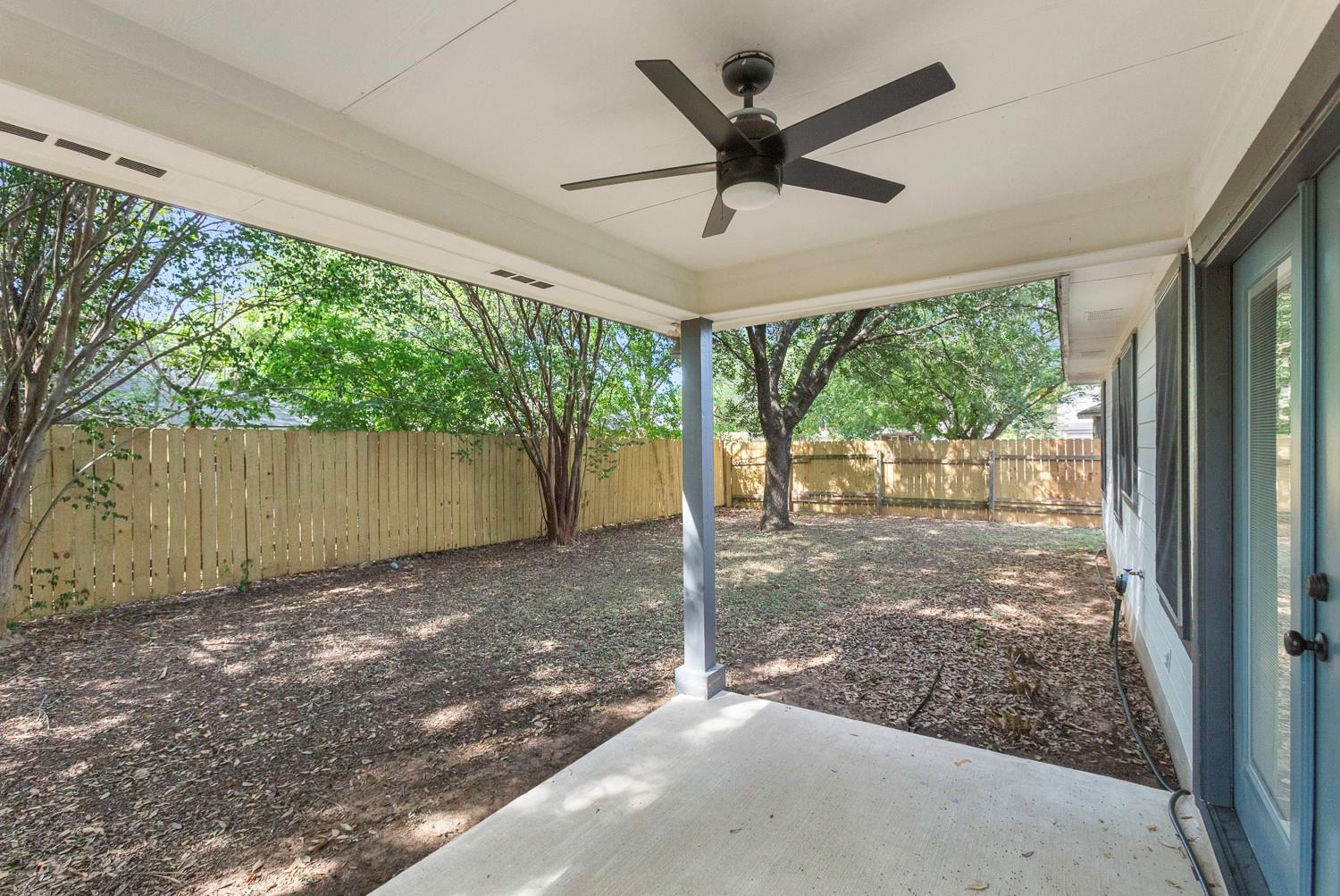 617 Barbara Way, Bastrop, TX 78602