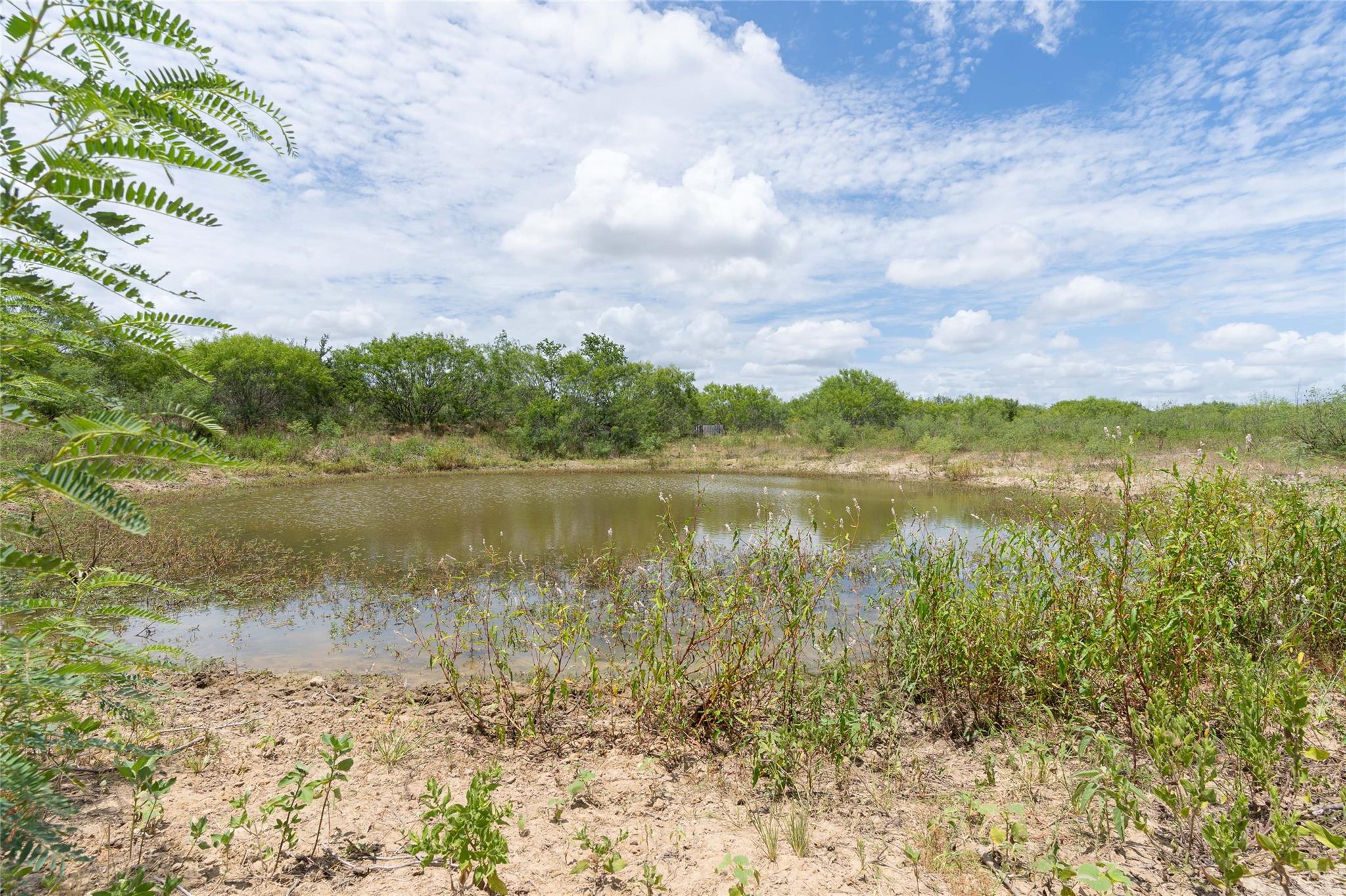 000 FM 671, Luling, TX 78648