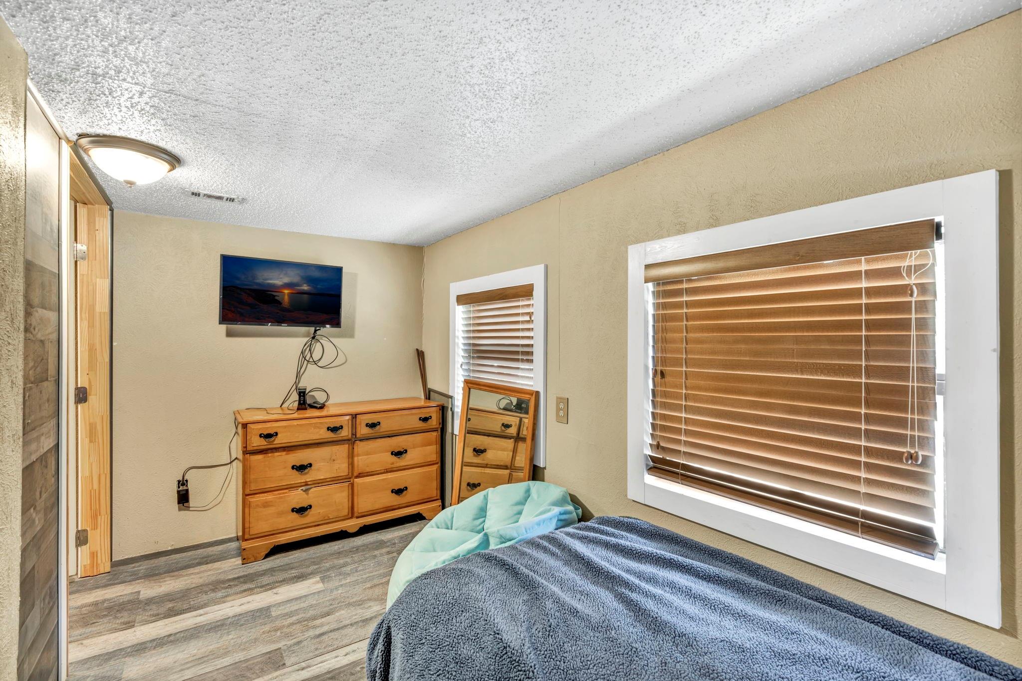 148 Milam Ln, Bastrop, TX 78602