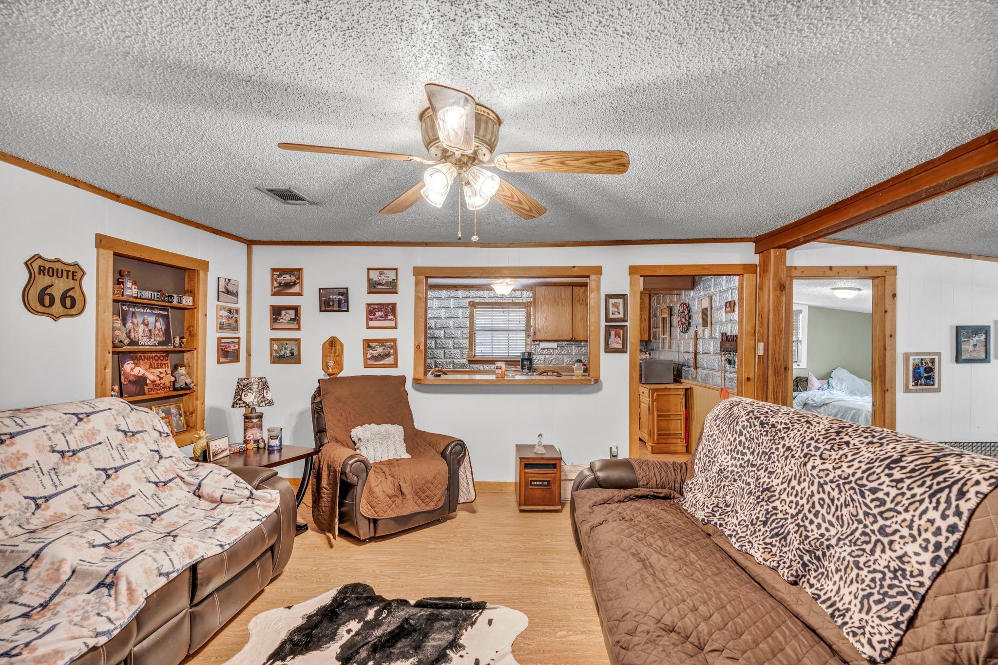 148 Milam Ln, Bastrop, TX 78602