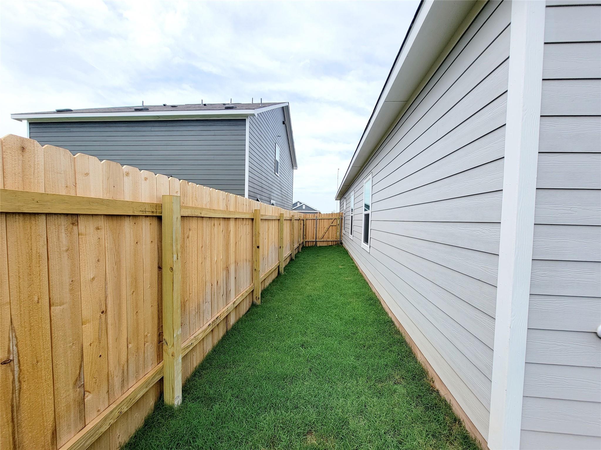 1111 Cattail, Bastrop, TX 78602