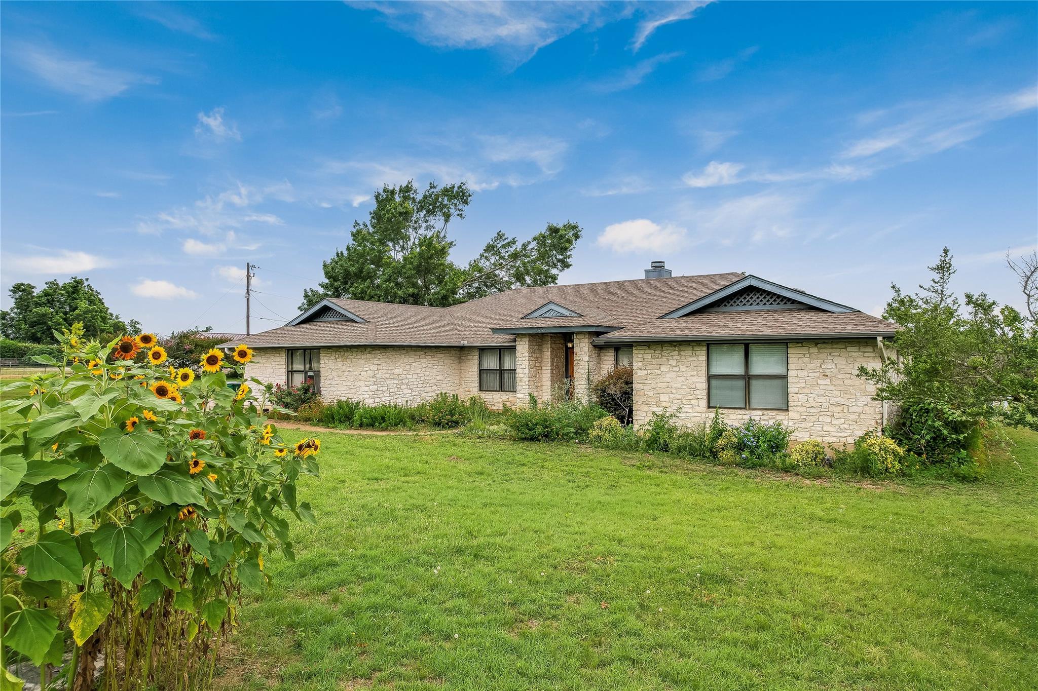 1931 Rowe Loop, Pflugerville, TX 78660