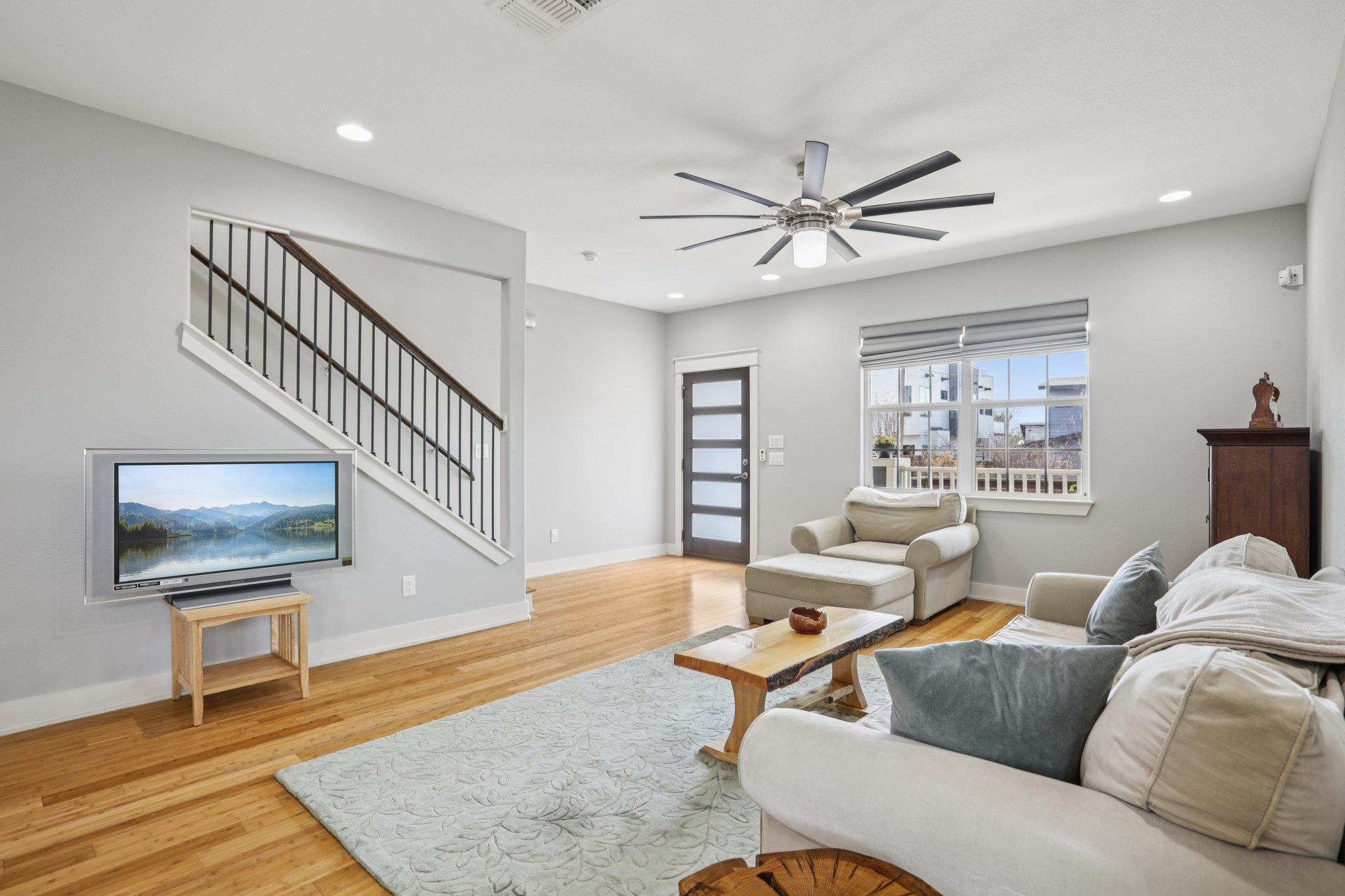 1910 E 10th St, Austin, TX 78702