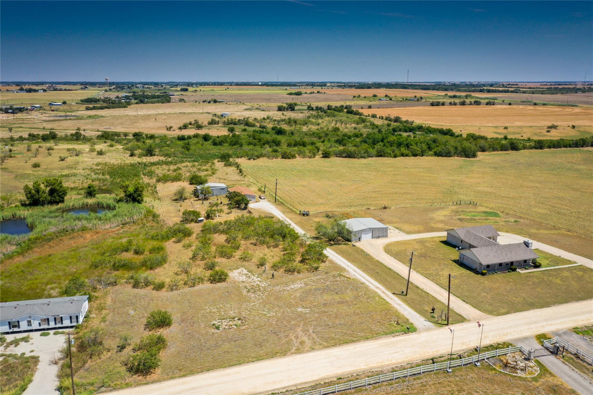 375 County Road 497, Taylor, TX 76574