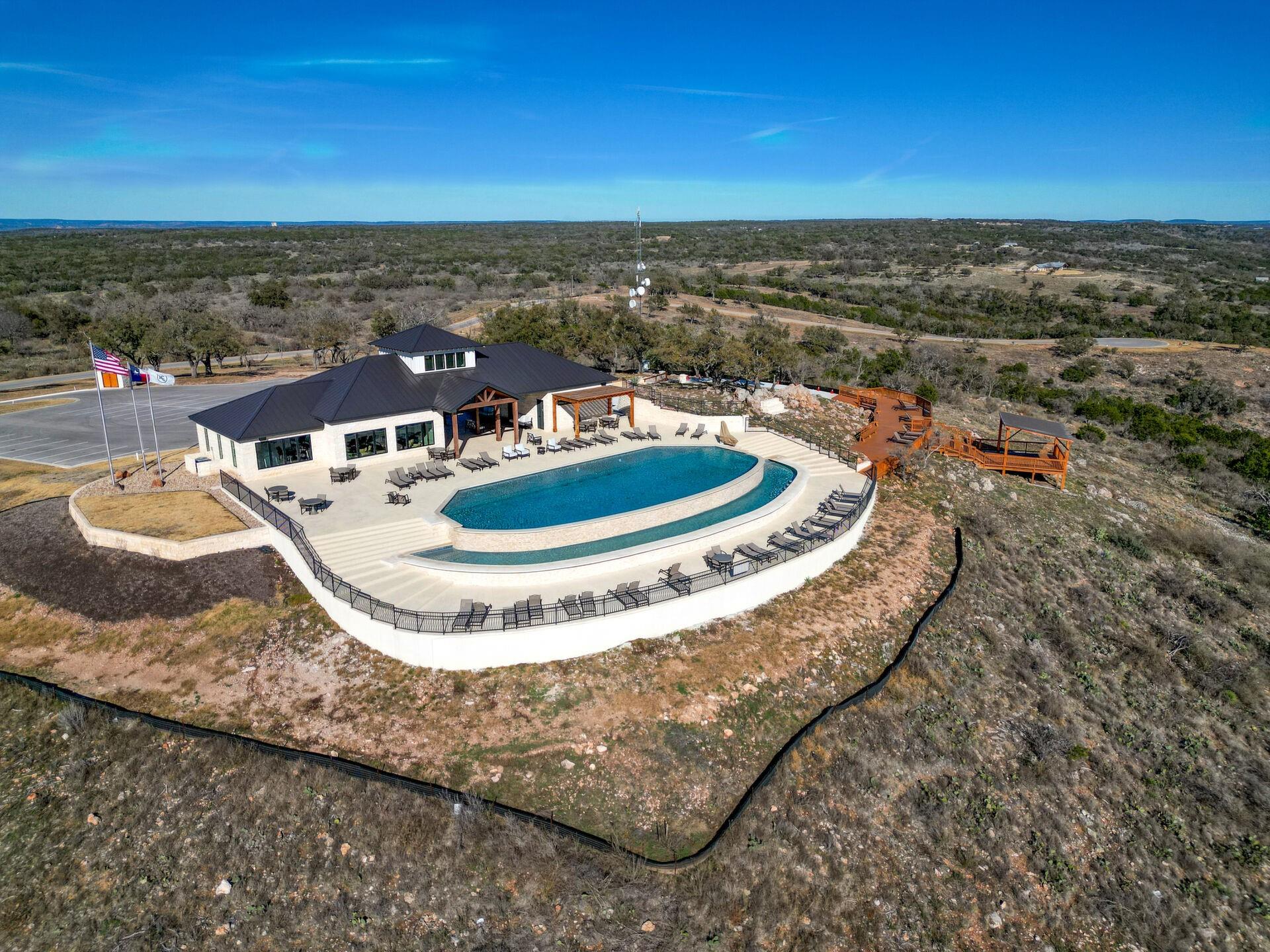 21 Southview Ct, Kingsland, TX 78639