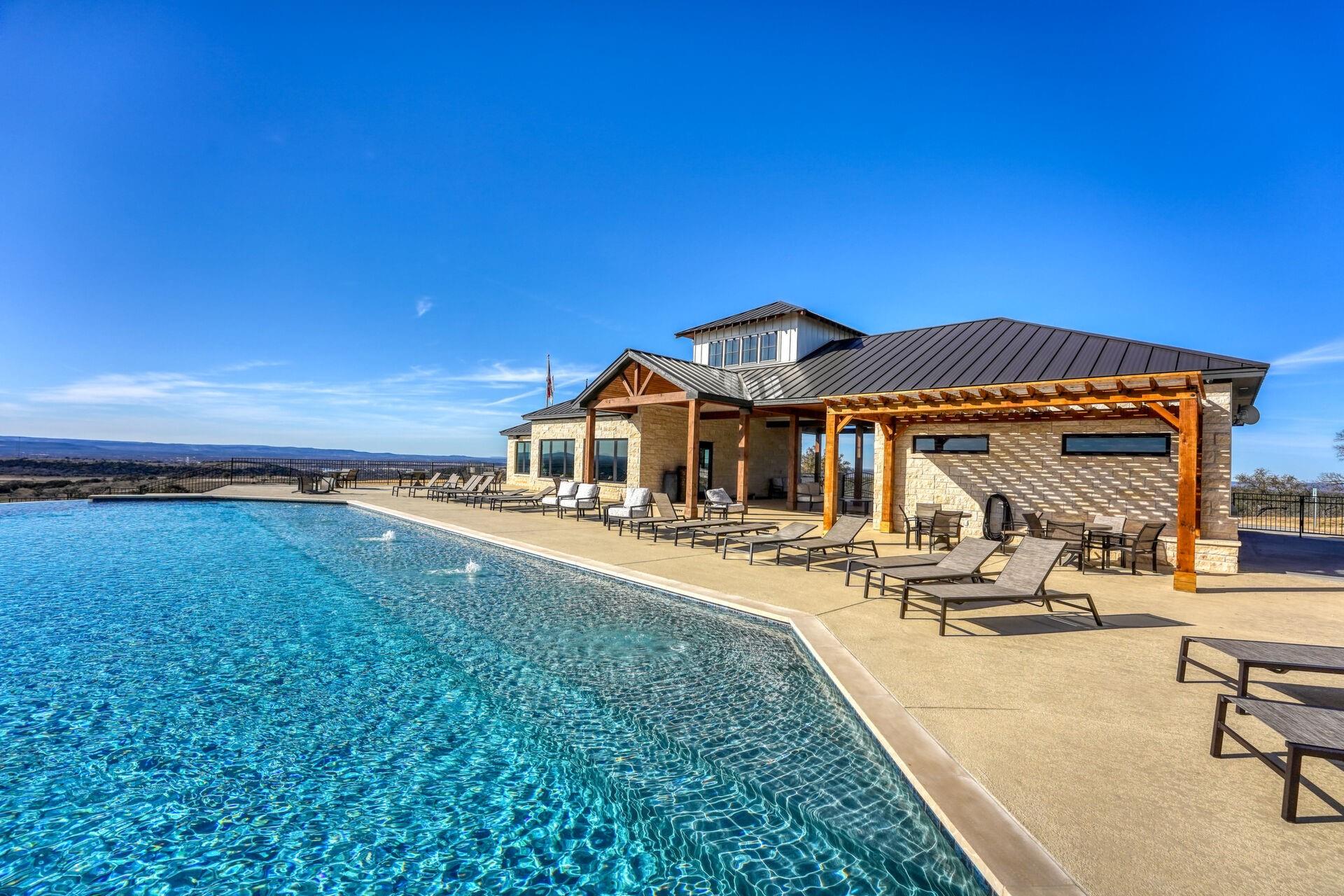 21 Southview Ct, Kingsland, TX 78639