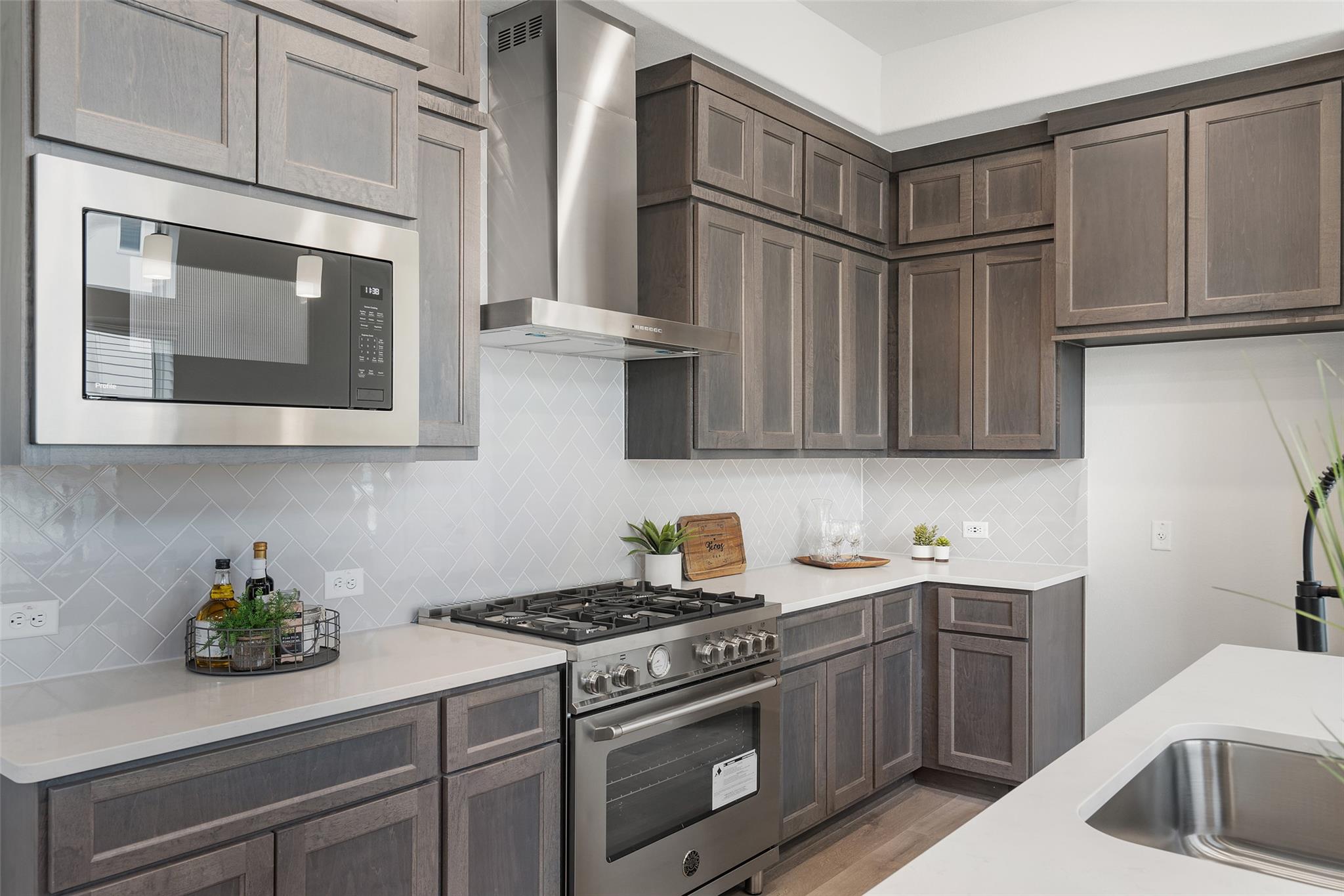 2012 Kit Cir, Austin, TX 78758