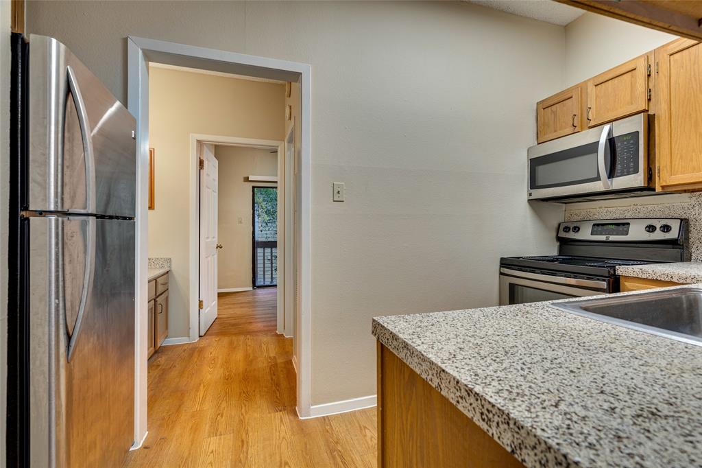 2210 Pearl St # 203, Austin, TX 78705