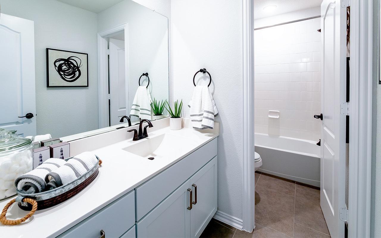 850 Cherrystone Loop, Buda, TX 78610