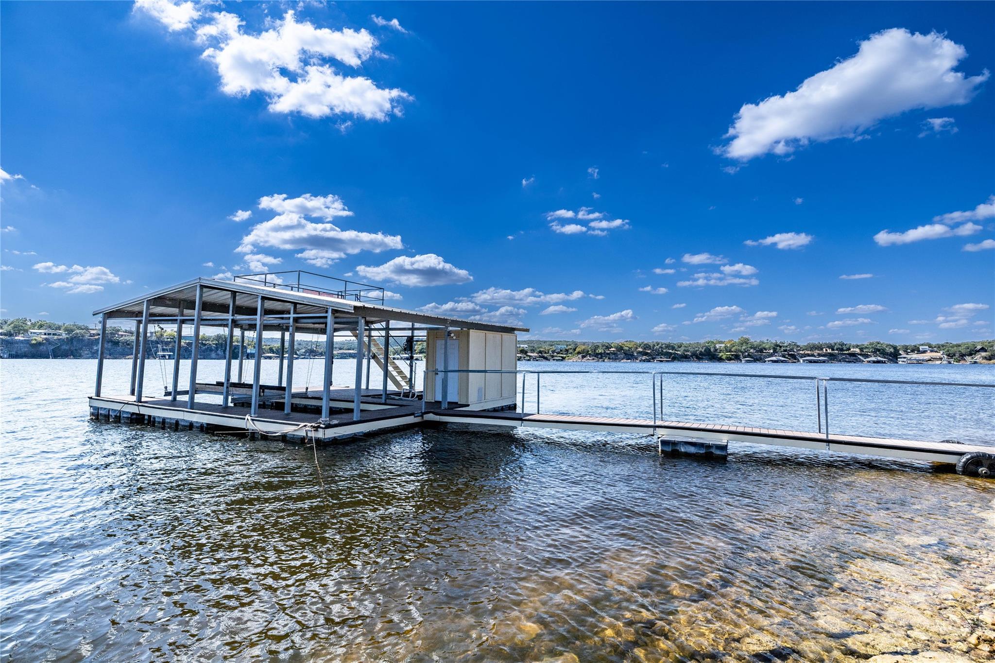 1200 Dusk Ct, Lago Vista, TX 78645