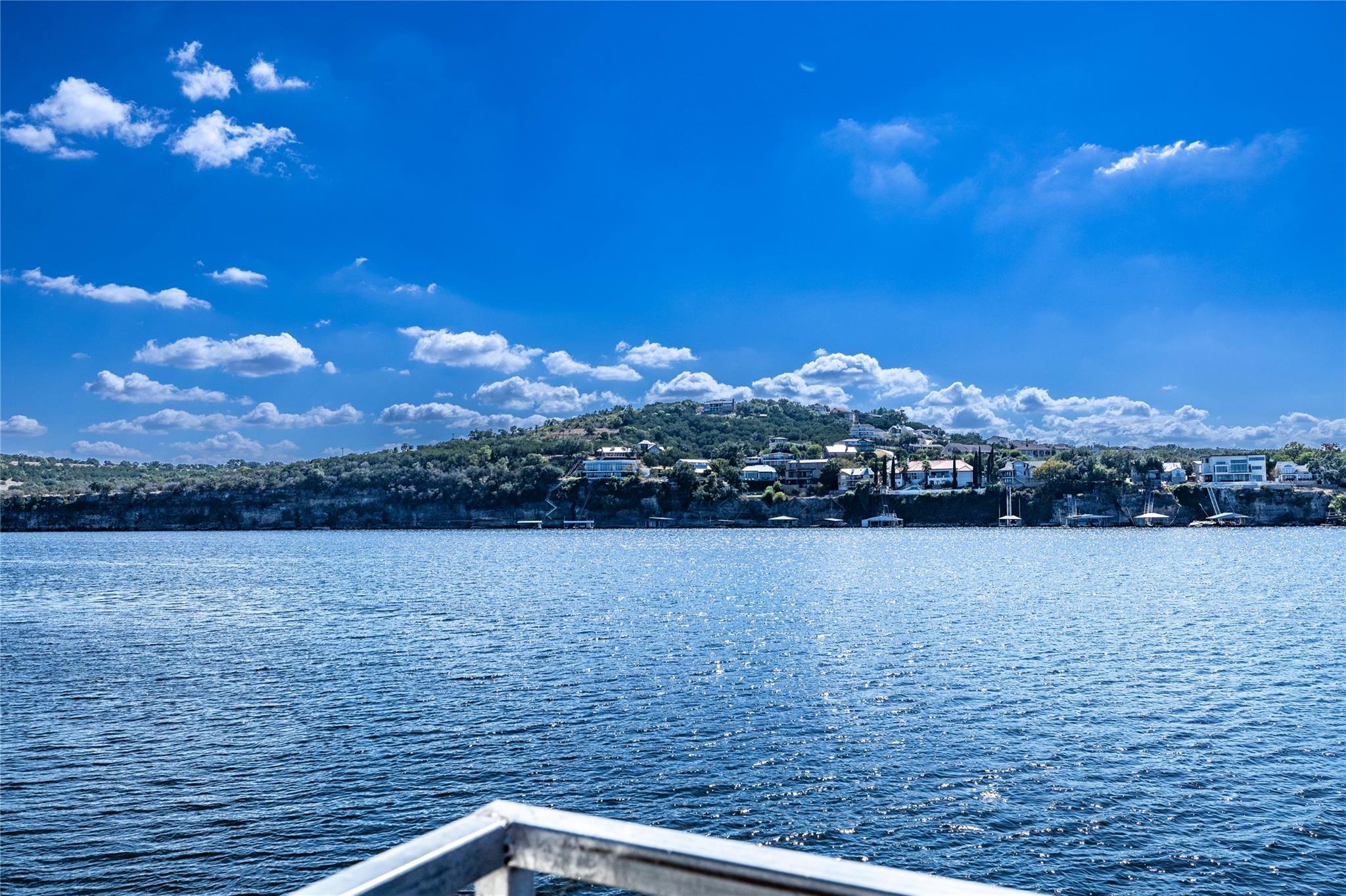 1200 Dusk Ct, Lago Vista, TX 78645