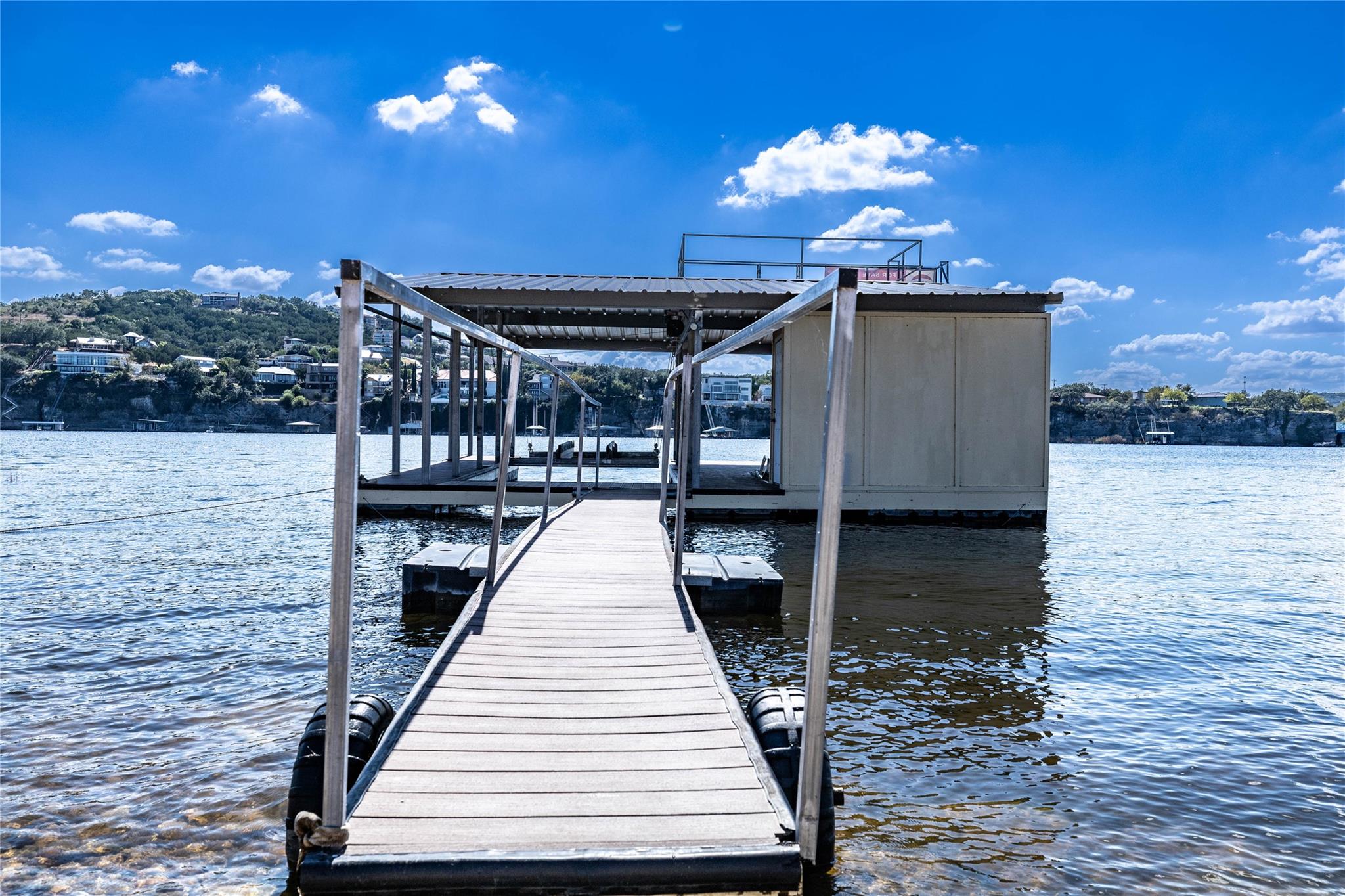 1200 Dusk Ct, Lago Vista, TX 78645