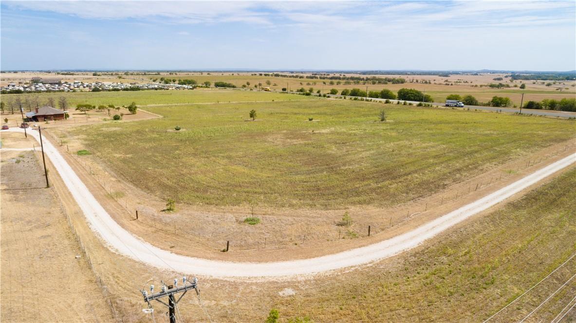 700 Highway 183, Briggs, TX 78608