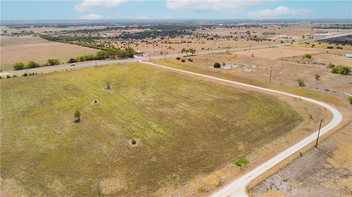 700 Highway 183, Briggs, TX 78608