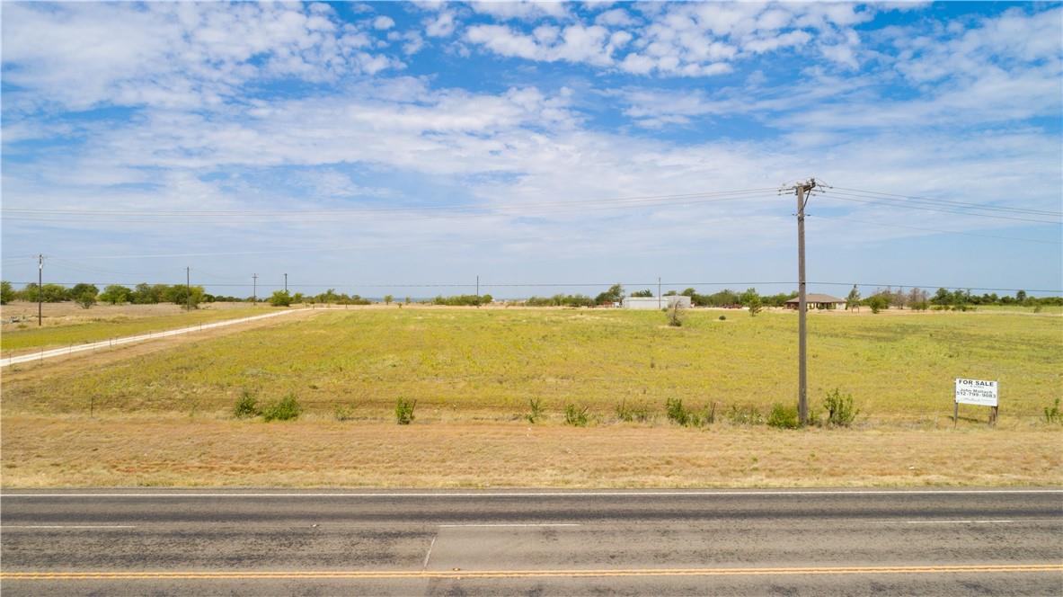 700 Highway 183, Briggs, TX 78608