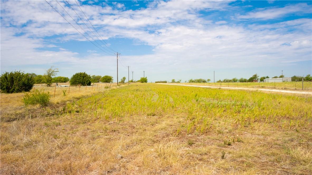 700 Highway 183, Briggs, TX 78608