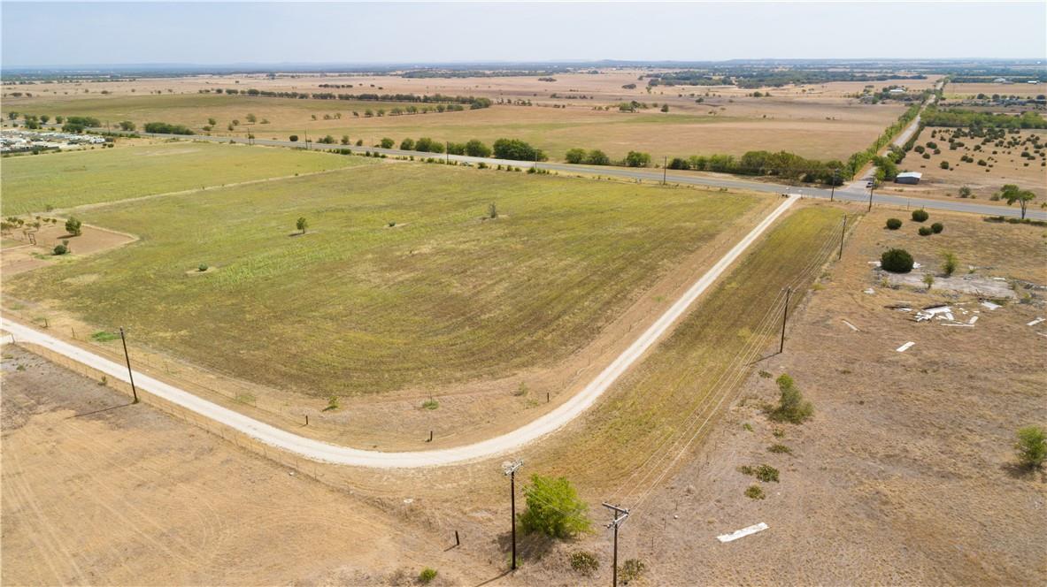 700 Highway 183, Briggs, TX 78608