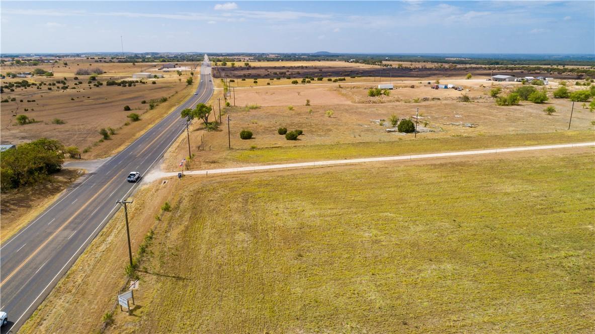 700 Highway 183, Briggs, TX 78608