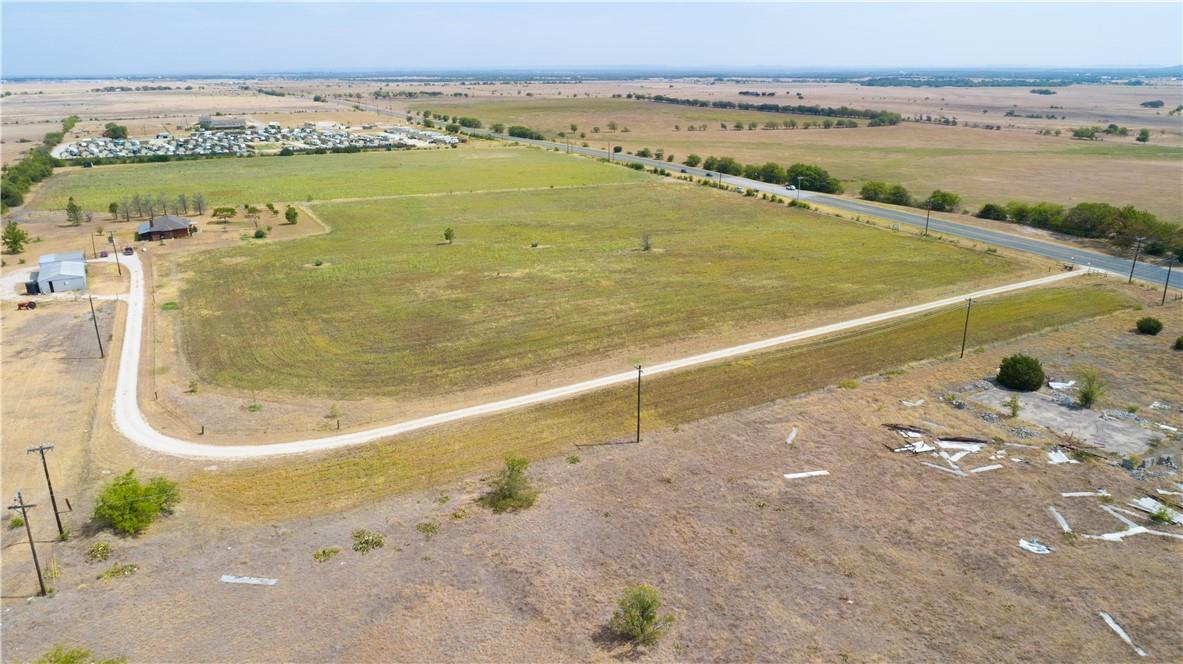 700 Highway 183, Briggs, TX 78608