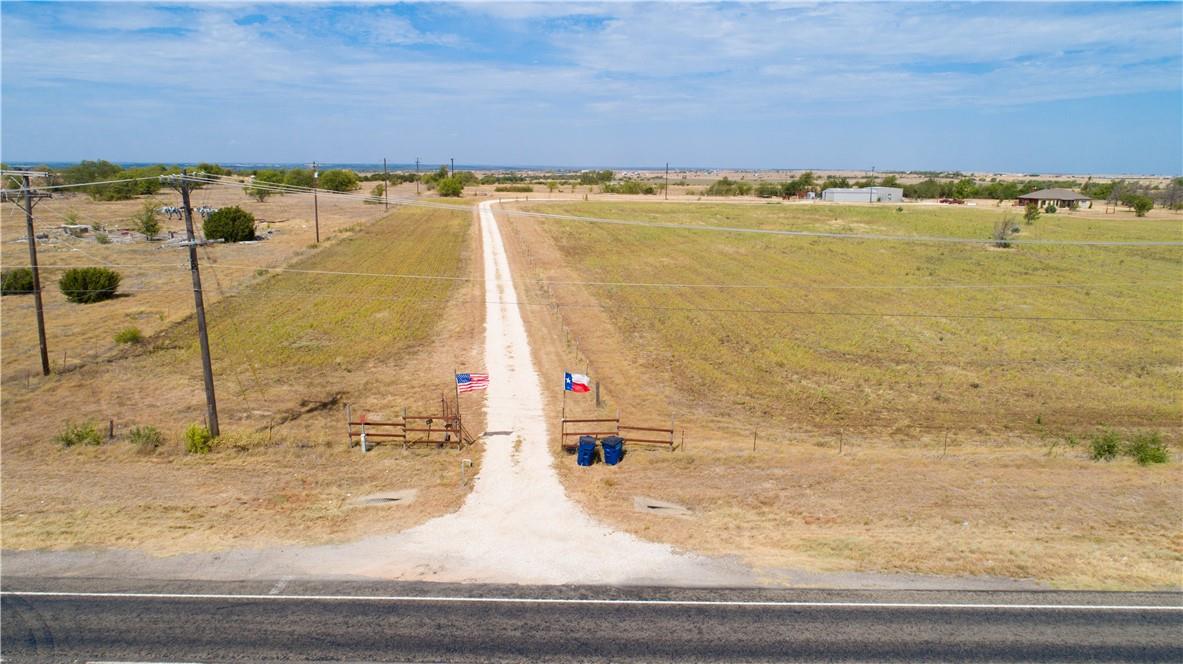 700 Highway 183, Briggs, TX 78608