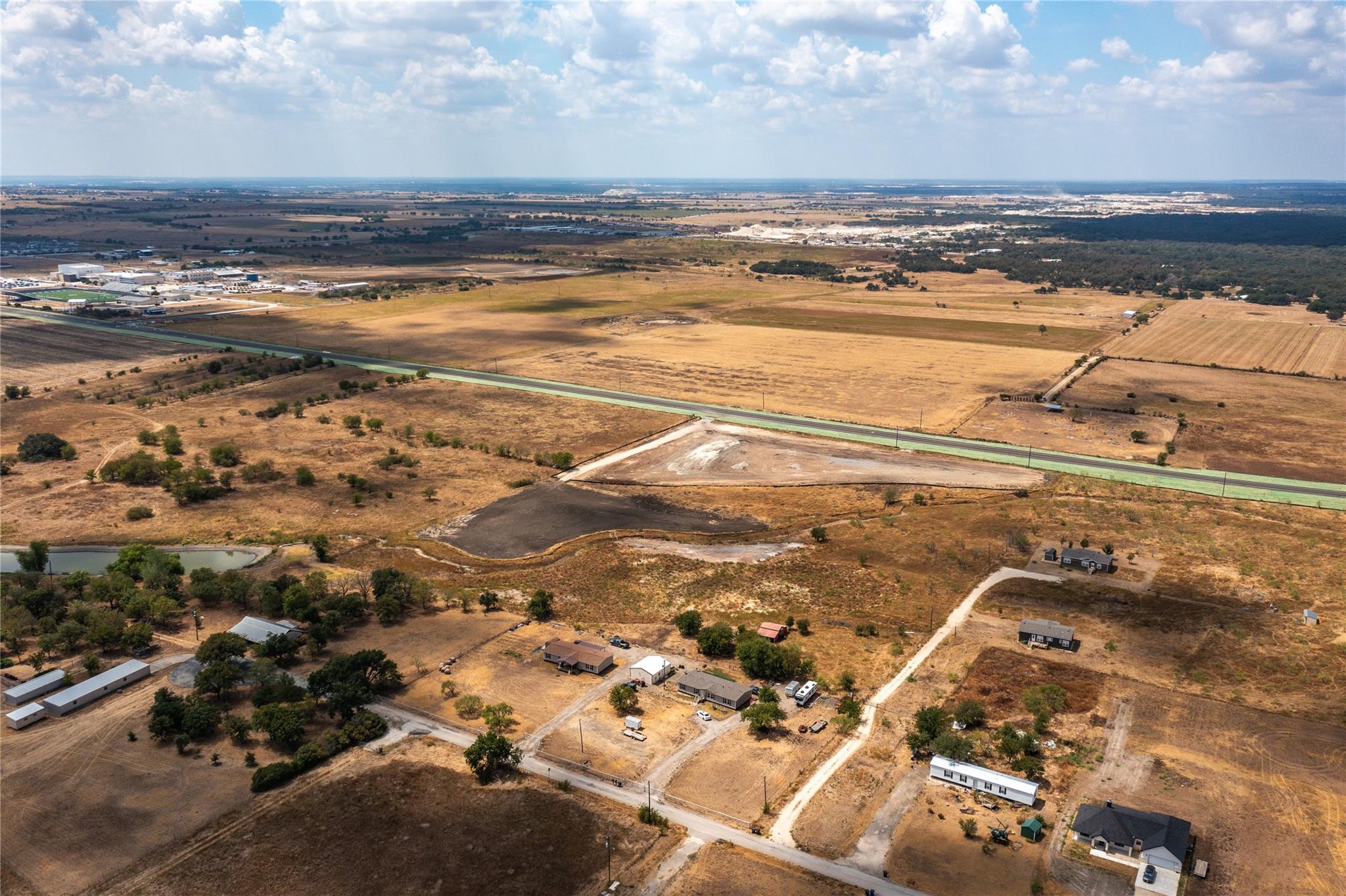 412 County Road 396, Jarrell, TX 76537