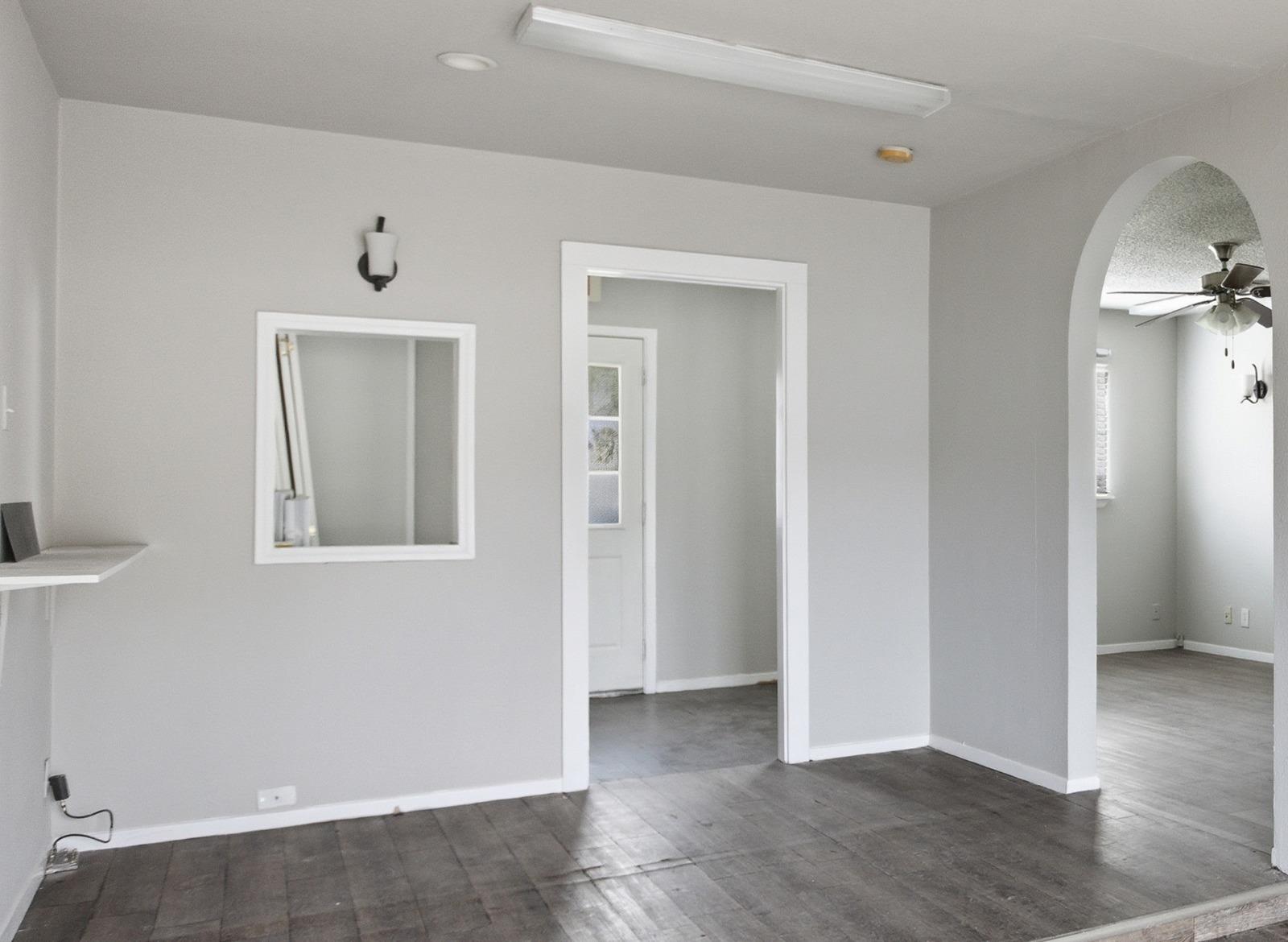 1305 S MAYS St # C&D, Round Rock, TX 78664