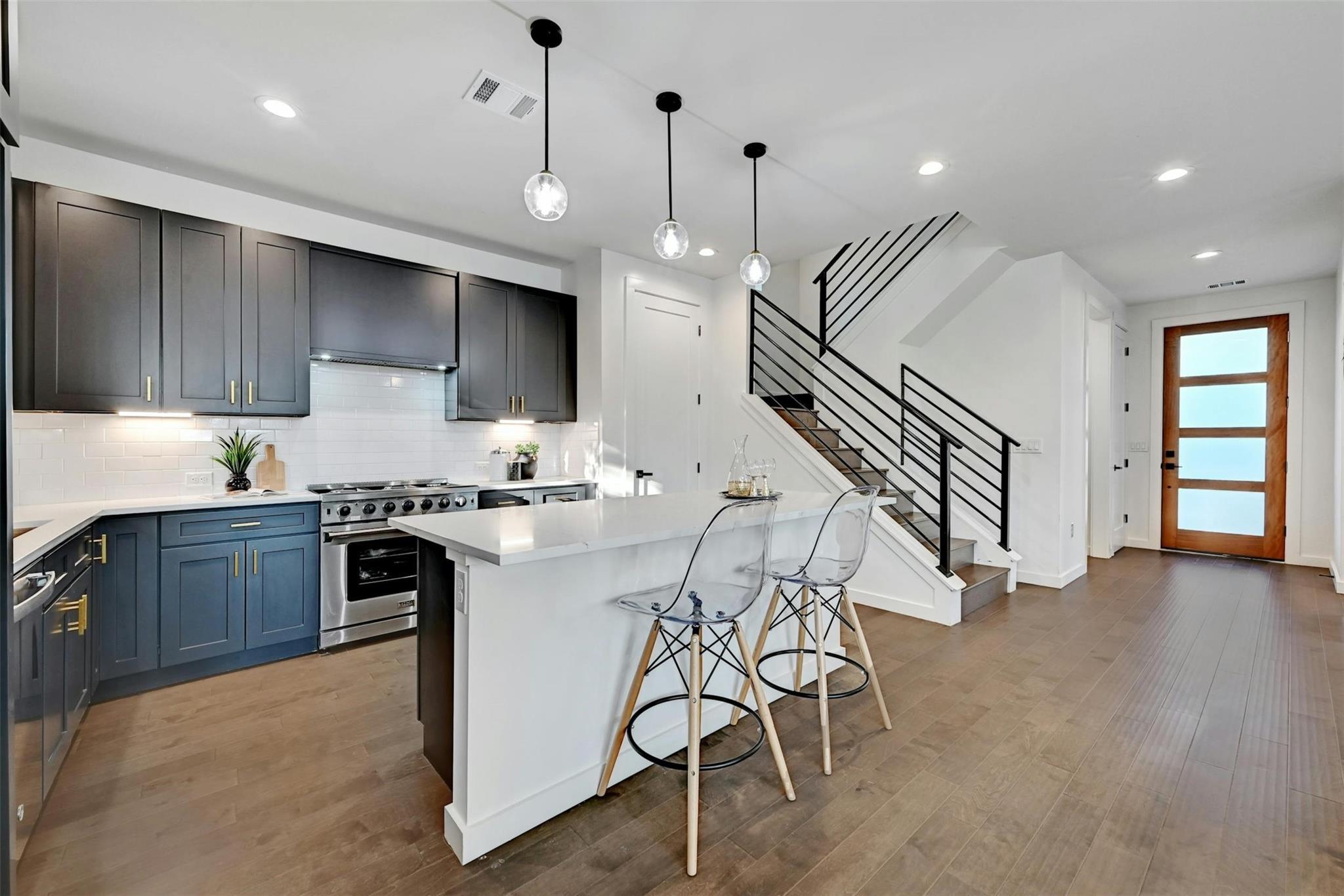 6210 Larch Ter # A, Austin, TX 78741