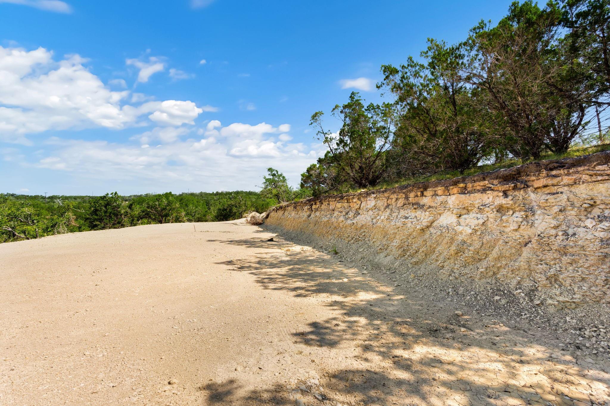 472 Stallion Estates Dr, Blanco, TX 78070