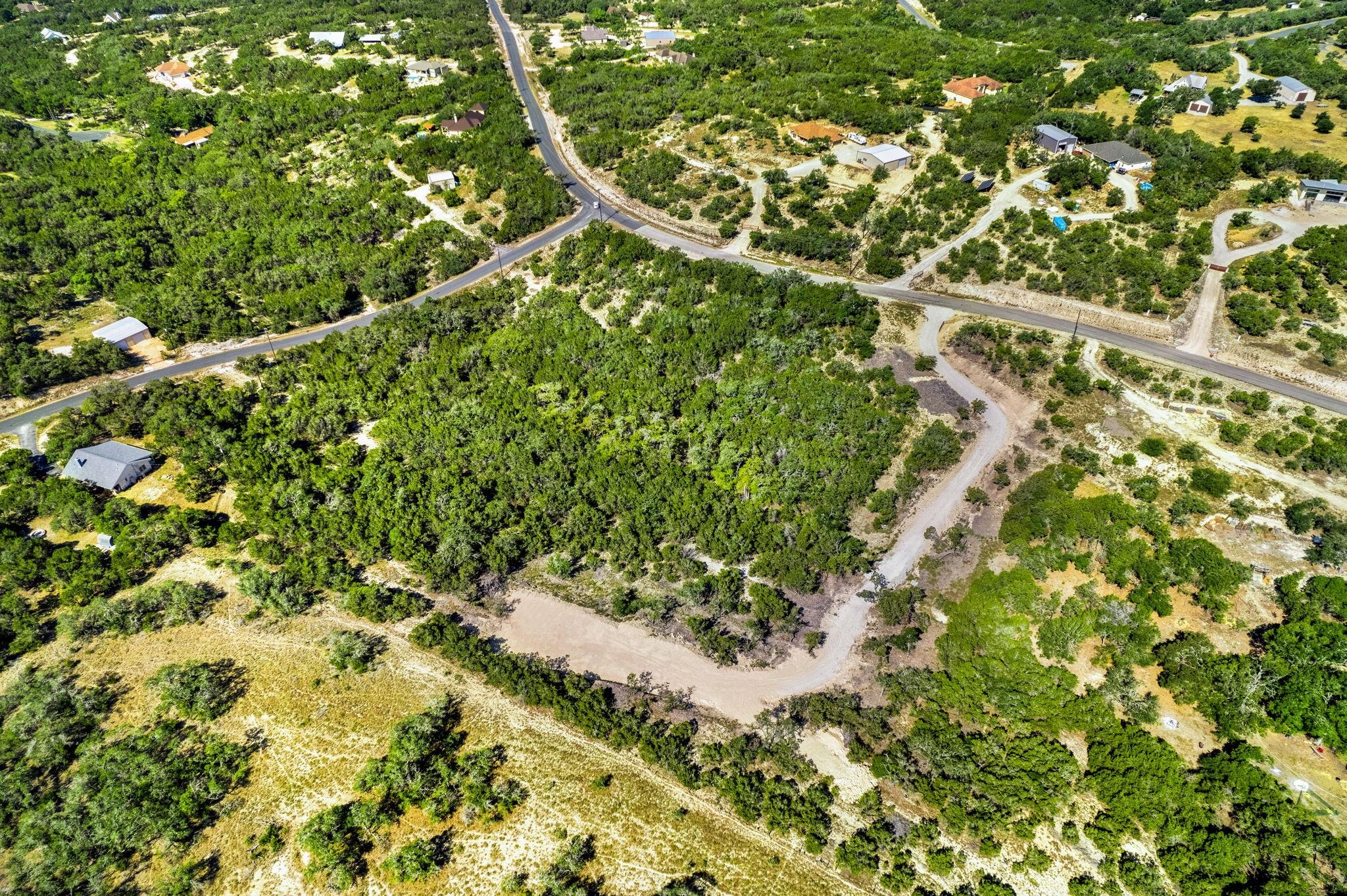 472 Stallion Estates Dr, Blanco, TX 78070