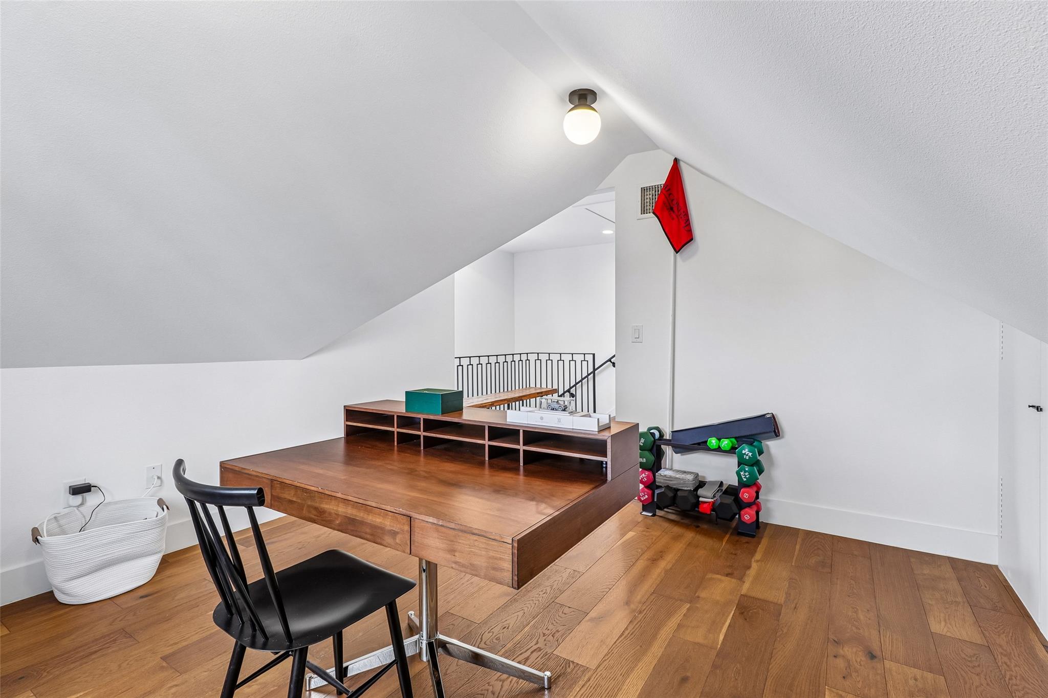 1706 Perez St # 1, Austin, TX 78721
