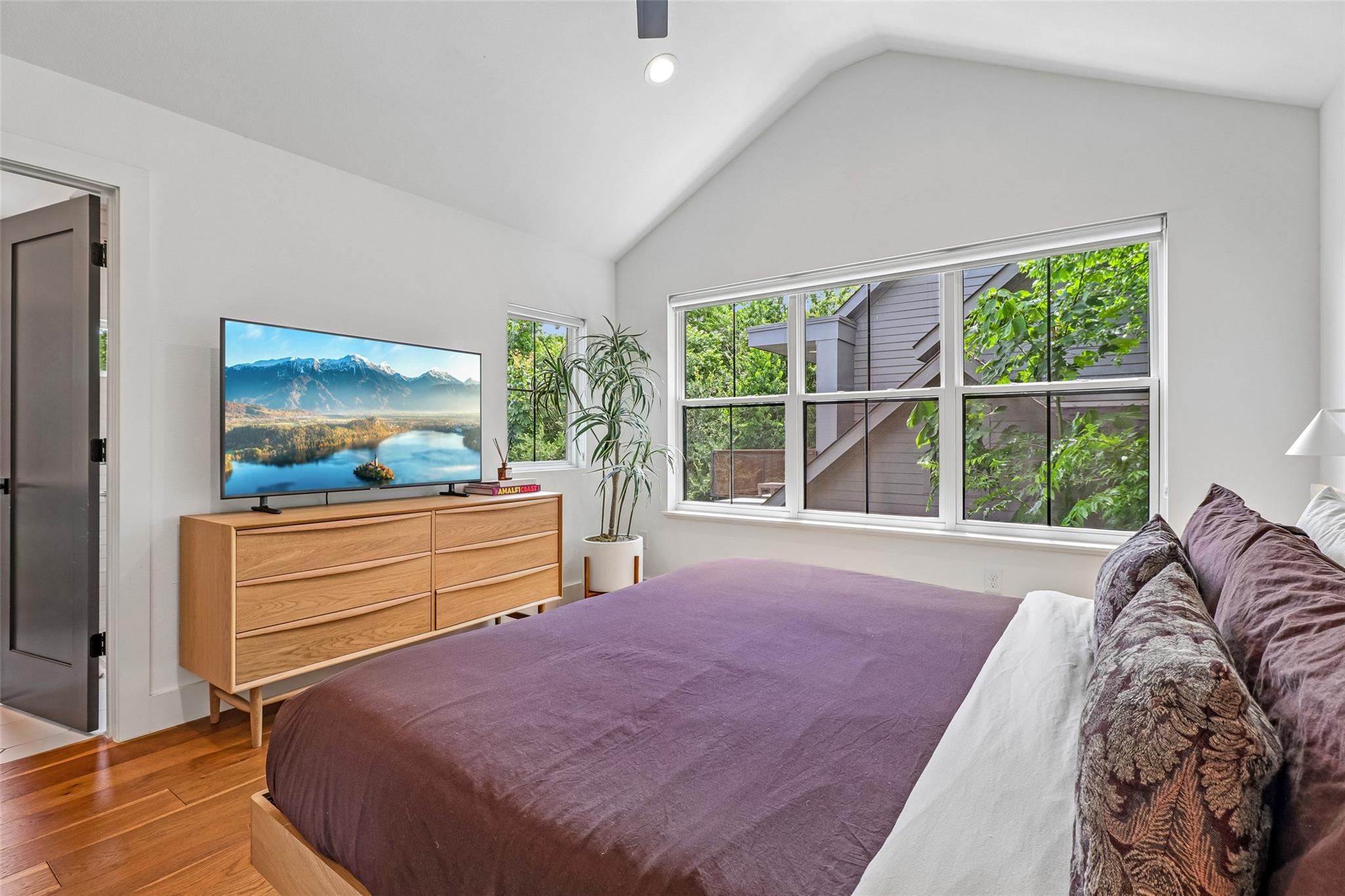 1706 Perez St # 1, Austin, TX 78721
