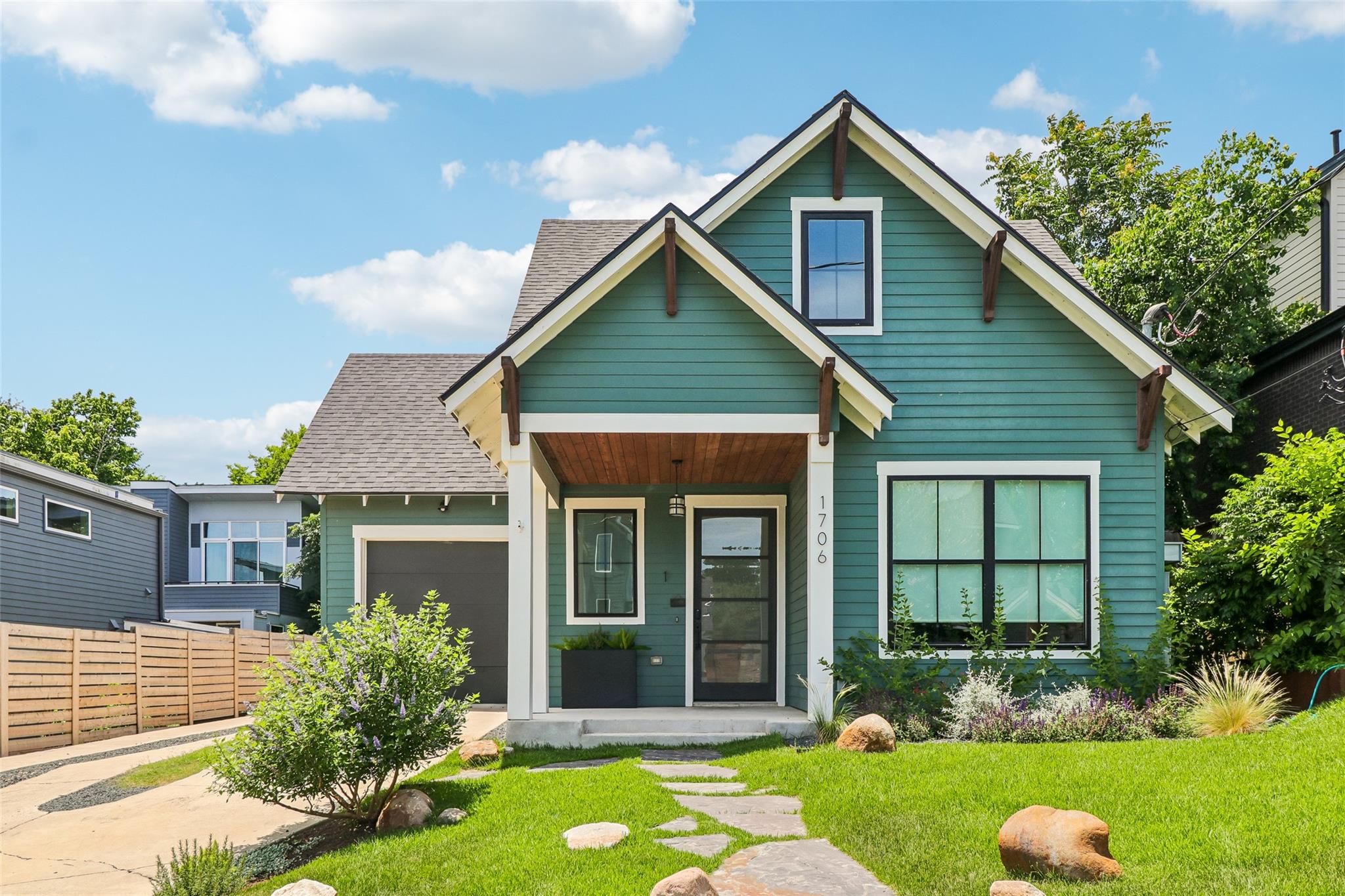 1706 Perez St # 1, Austin, TX 78721