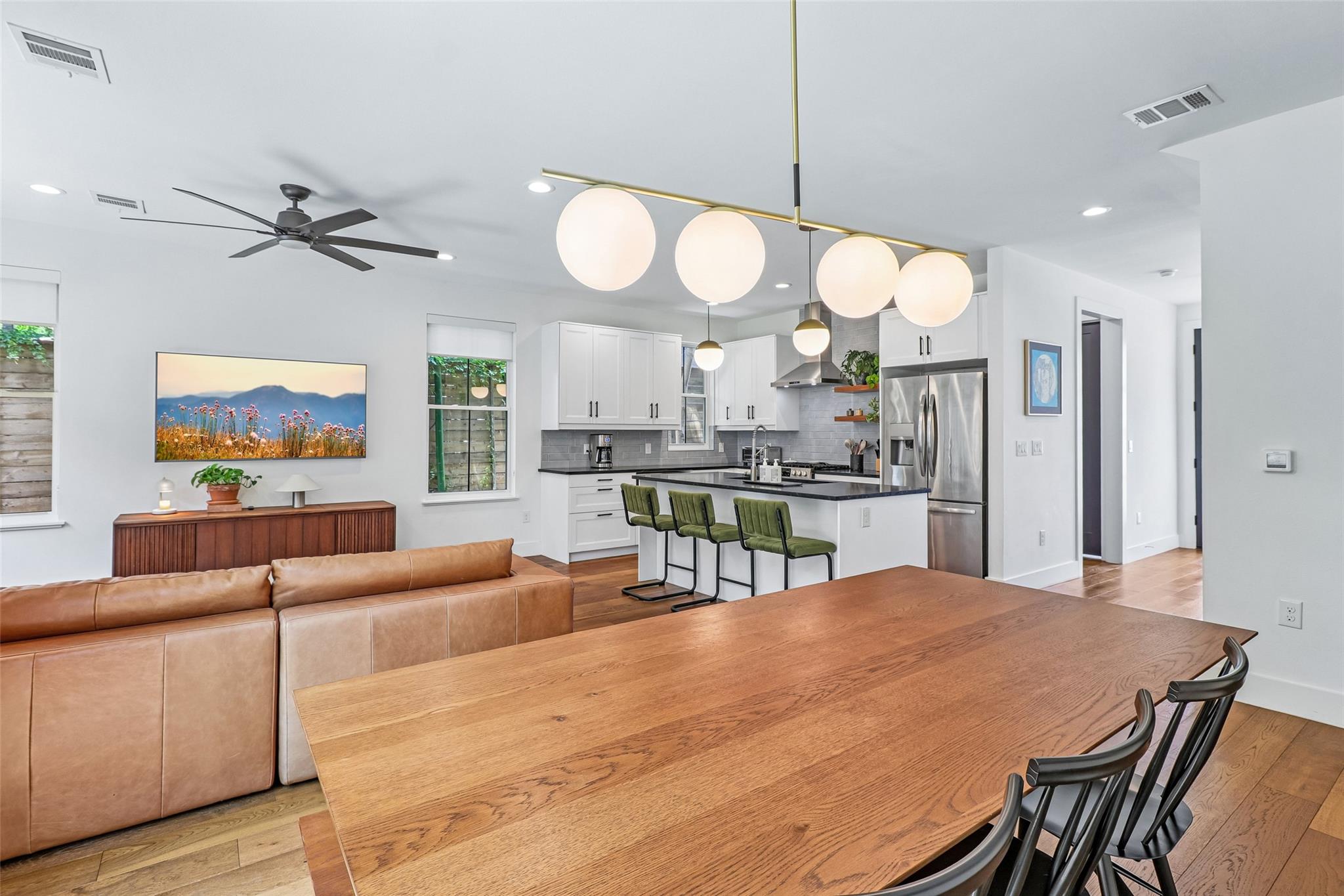 1706 Perez St # 1, Austin, TX 78721
