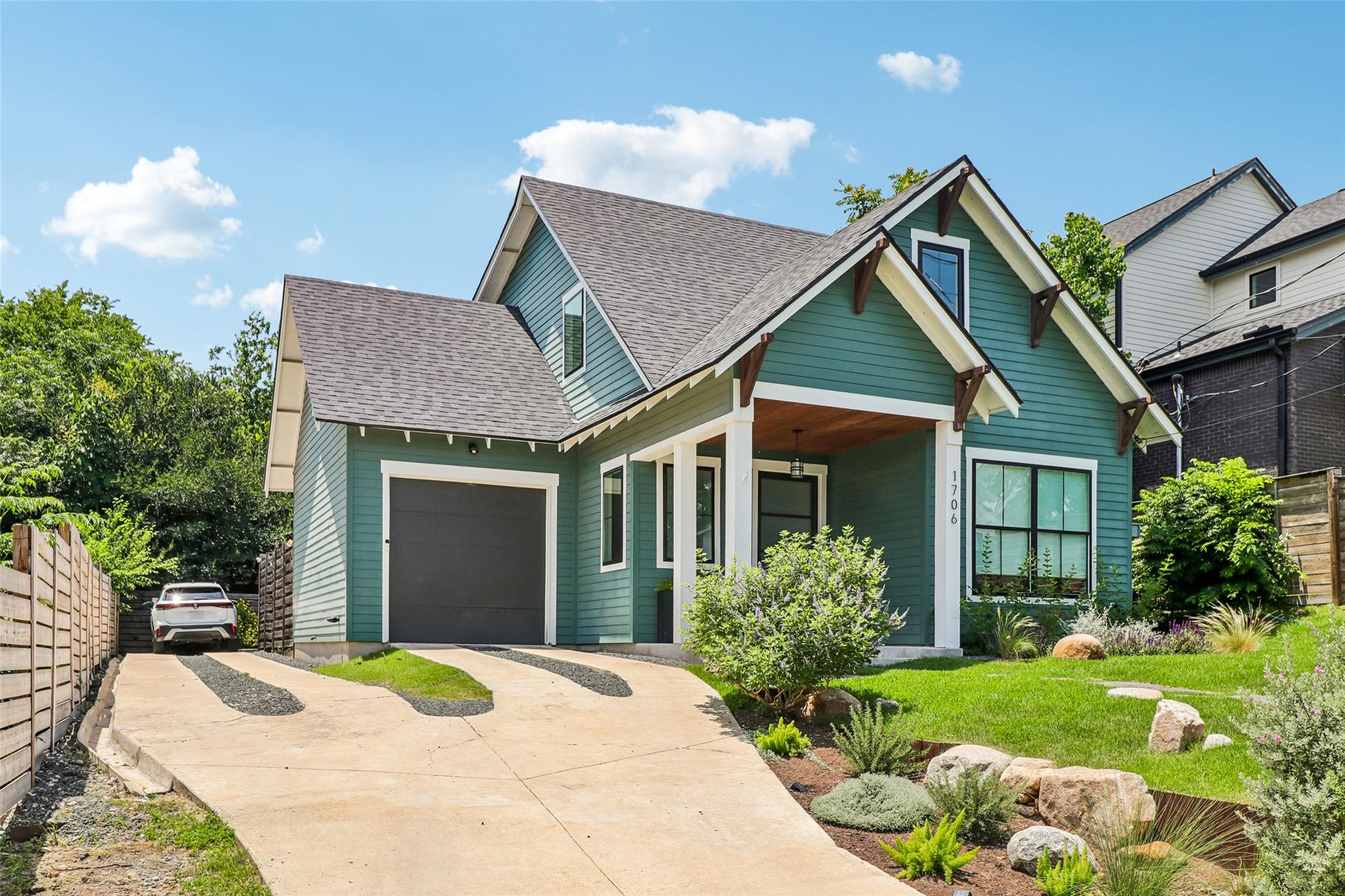 1706 Perez St # 1, Austin, TX 78721
