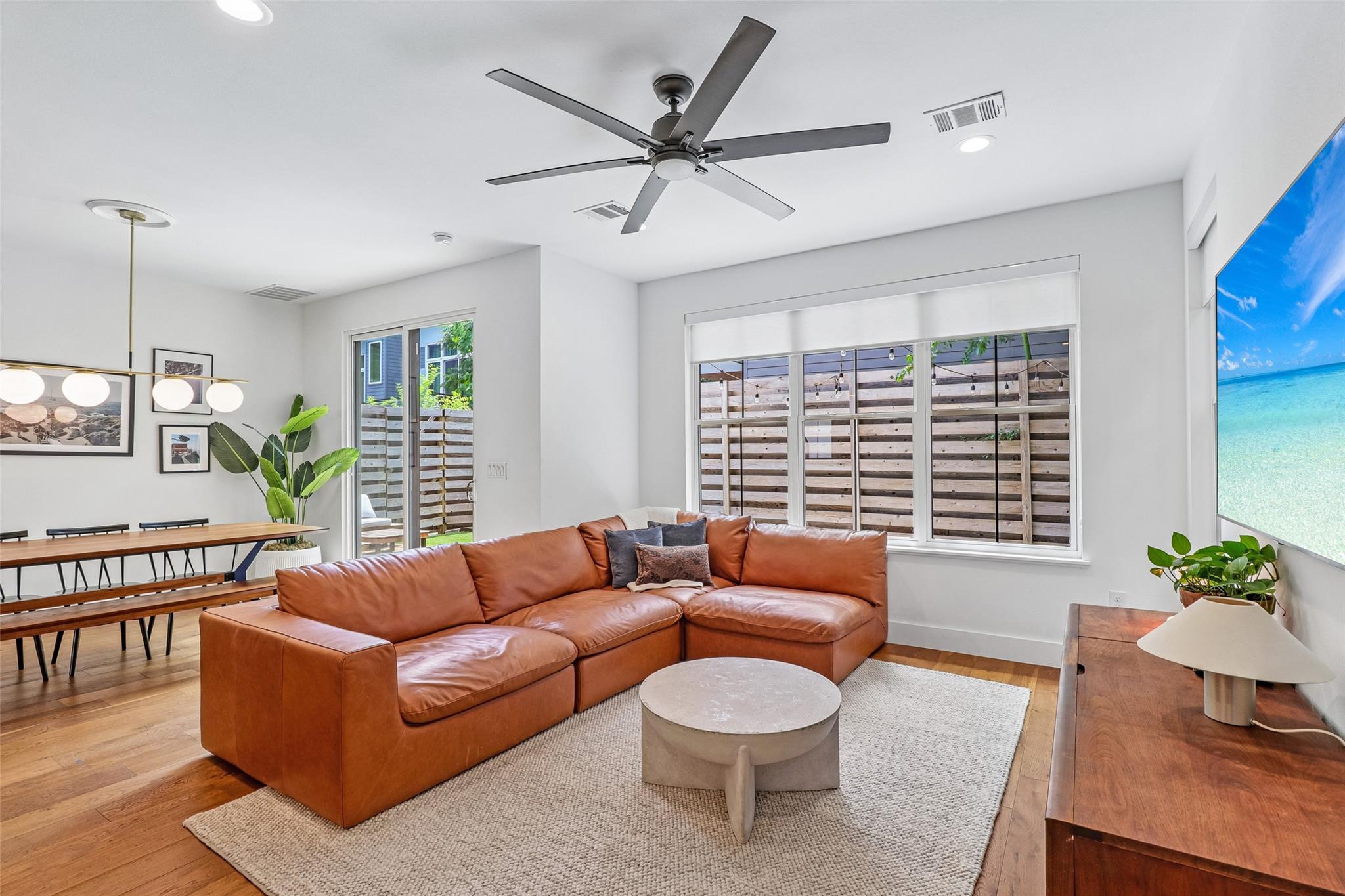 1706 Perez St # 1, Austin, TX 78721