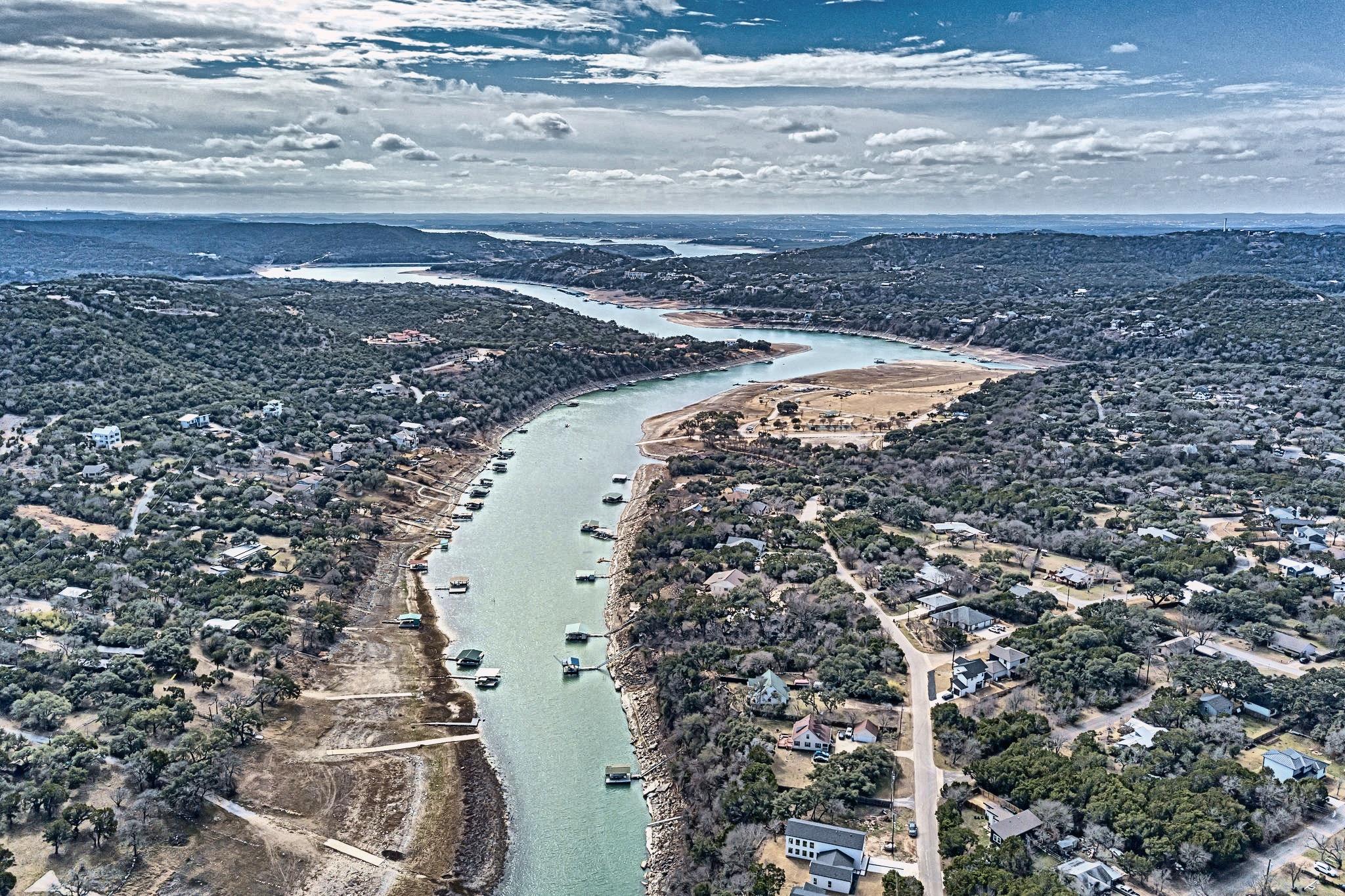 11119 Lakeside Dr, Jonestown, TX 78645