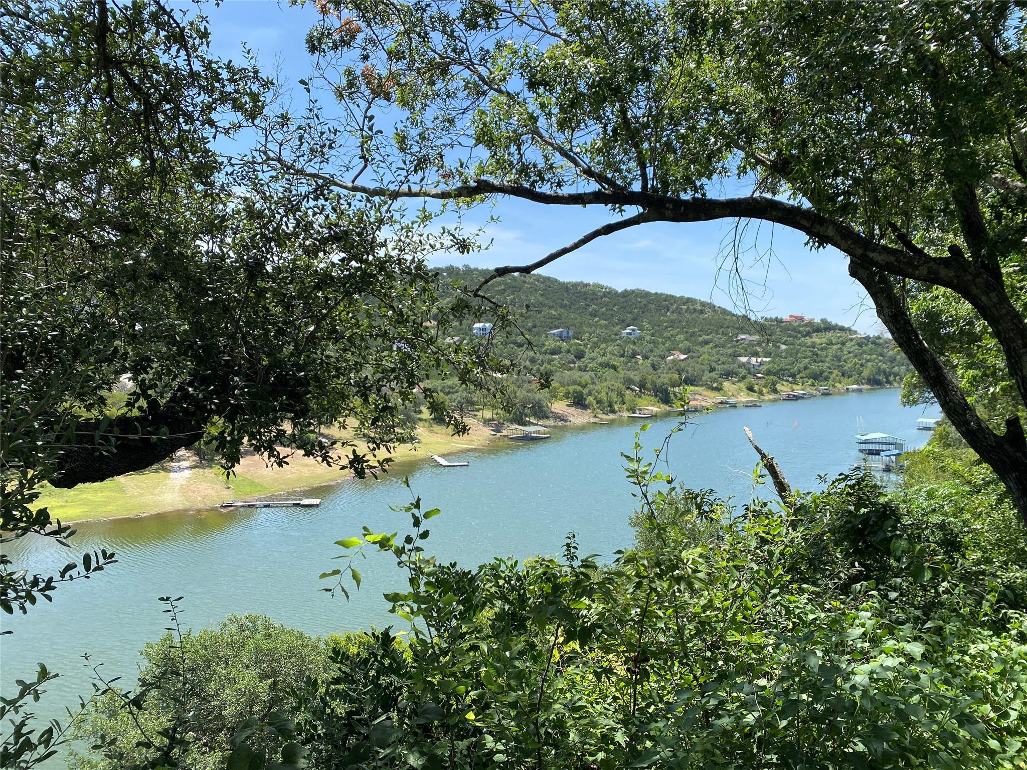 11119 Lakeside Dr, Jonestown, TX 78645